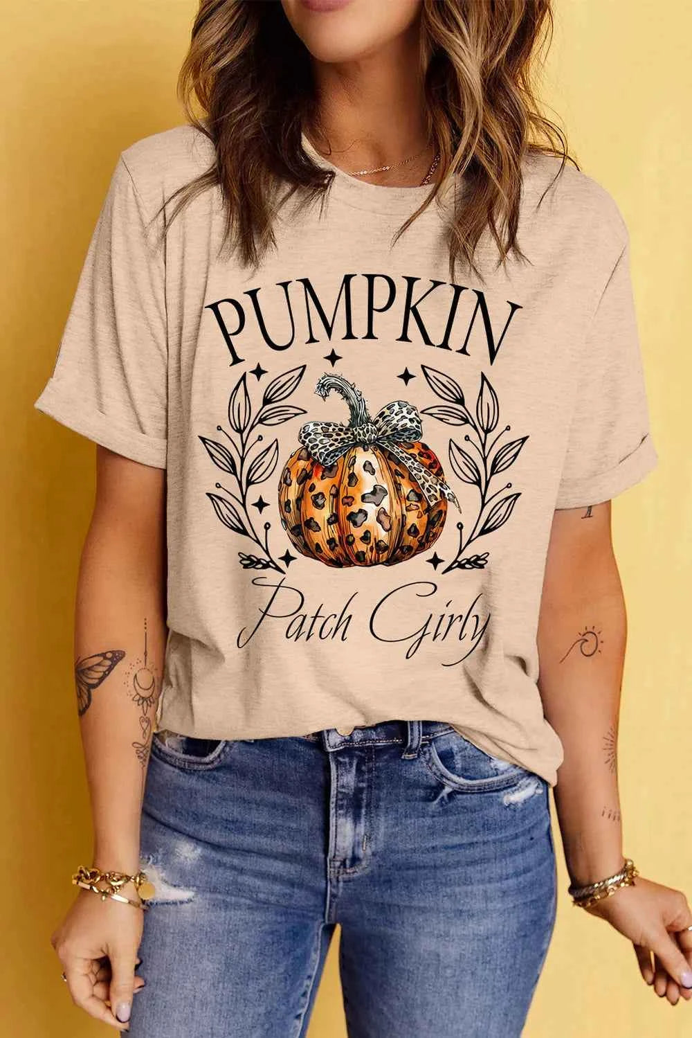 Pumpkin Graphic Round Neck Short Sleeve T-Shirt Tan f6b227cb-57a1-4a9c-85d8-05393b8fb7b2-Max