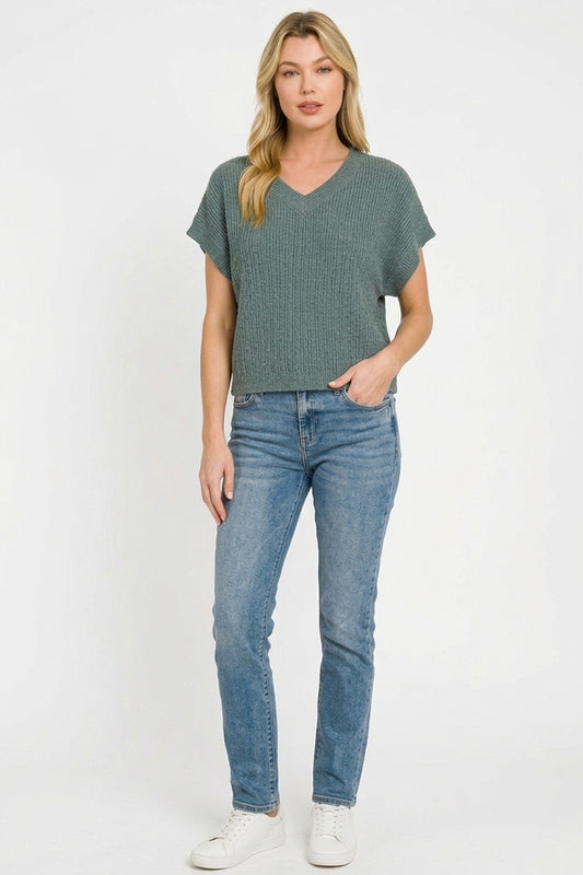 Textured Knit V-Neck Cropped Sweater f7014a5d-d149-4f03-aaa9-b84e6a0cdacb-Max
