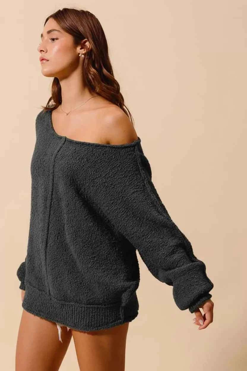SO ME Loose Fit Exposed Seam Slouchy Boucle Sweater f7319b0e-8f02-44d6-b71a-17806477a9e9-Max-Origin