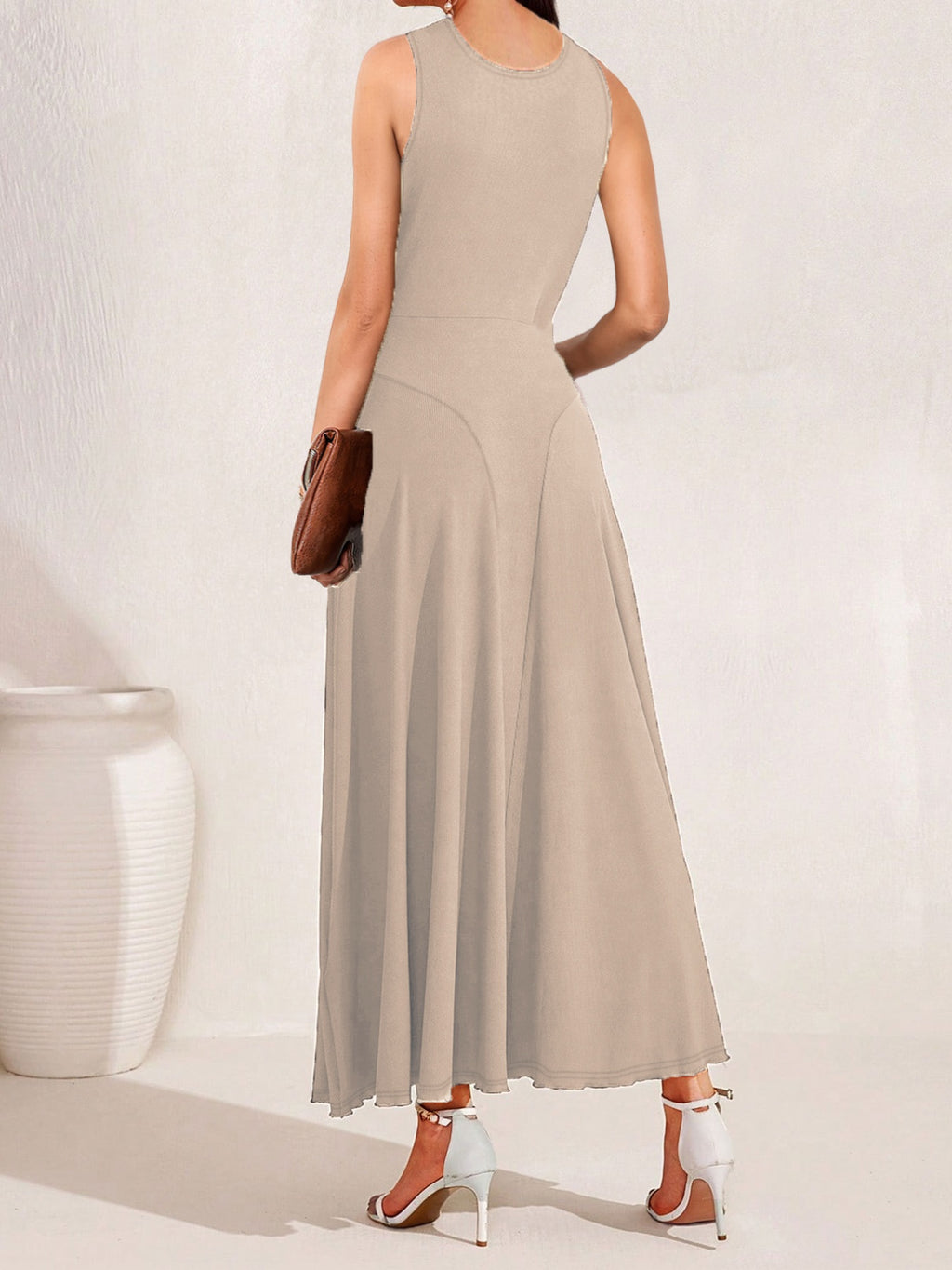 f737961c-33d9-46d1-81f7-f4e38af9d89b-Max