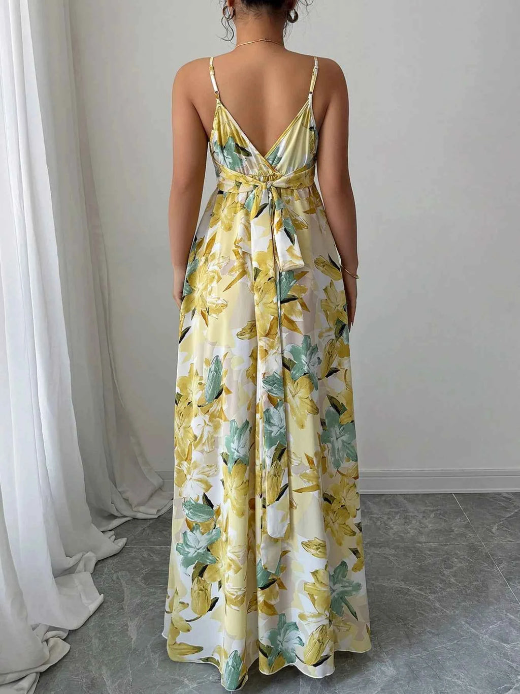 Floral Print Maxi Cami Dress with Side Slit f7f6380f-d1e5-4e8a-99f6-e88aed92fca7-Max-Origin