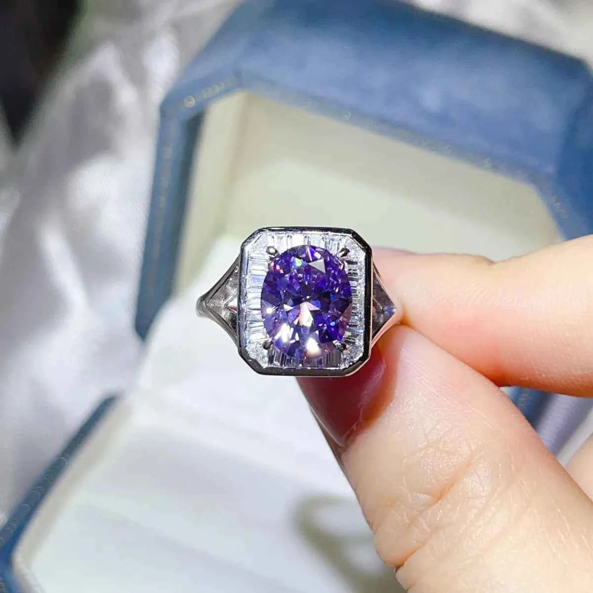 3 Carat Moissanite Square Ring f8083f98-8742-40d4-8125-2bcdf2e8640e-Max-Origin