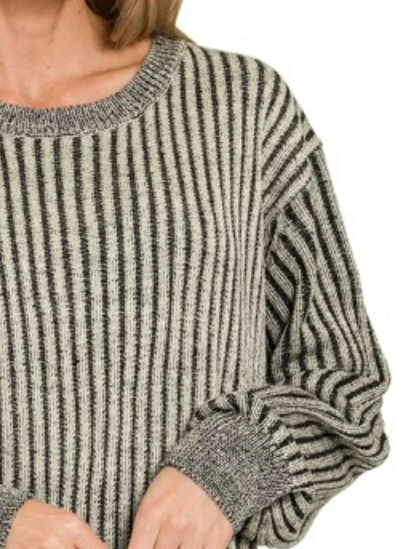 Zenana Curved Hem Two-Tone Ribbed Sweater f83c12e0-7d03-4329-87fc-a4561603f324-Max-Origin