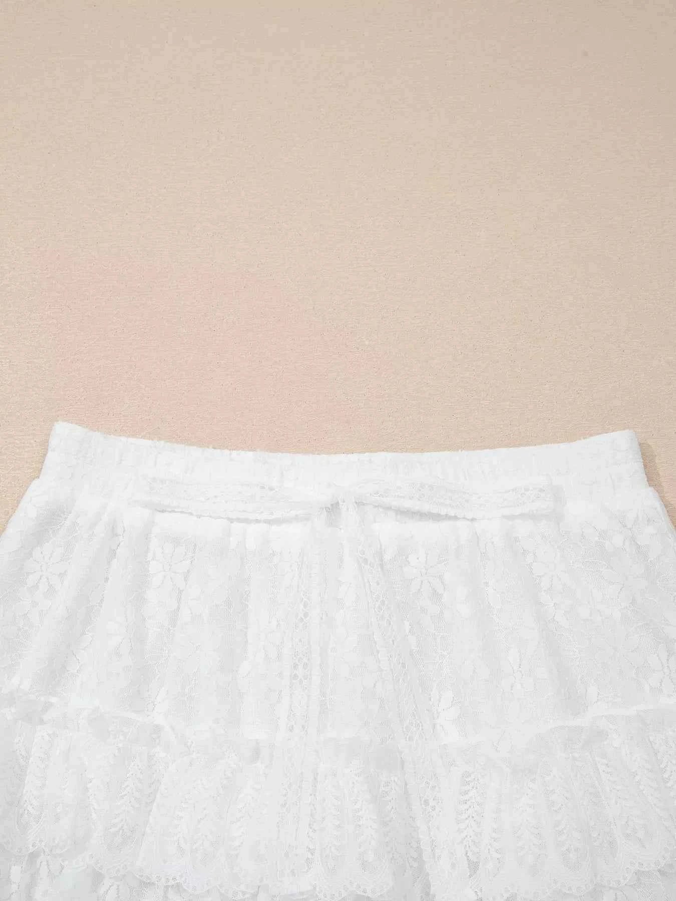 Lace Ruffle Tiered Drawstring Elastic Waist Shorts f87e1a1d1e2f4b588a01452d7be8a0ee-Max-Origin