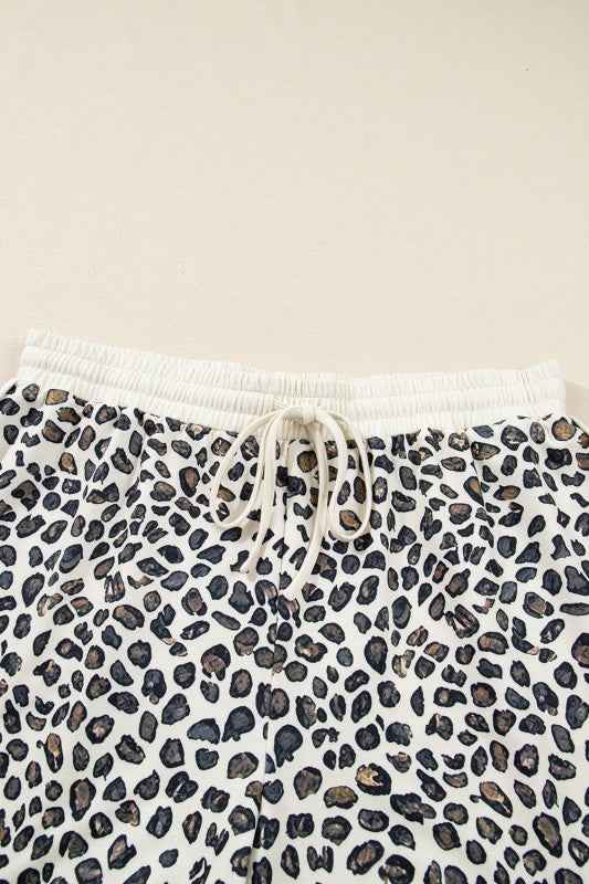 Plus Size Leopard Pullover and Shorts Set f89bcedc-42d8-434d-8891-0758adc5379e
