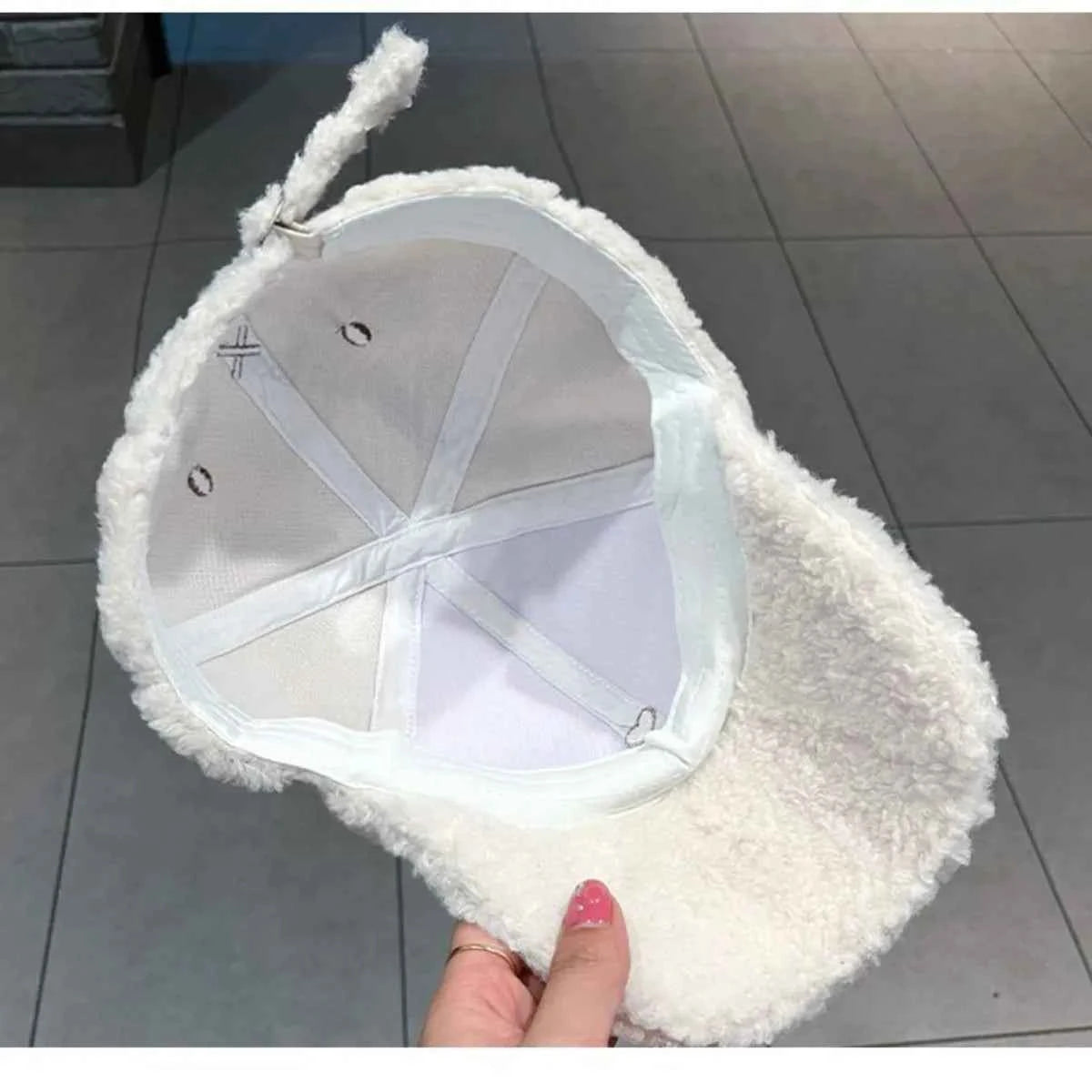 Cute Fluffy Bear Ears Winter Hat f926fd1d-e27e-4191-9859-df864d106d26-Max-Origin