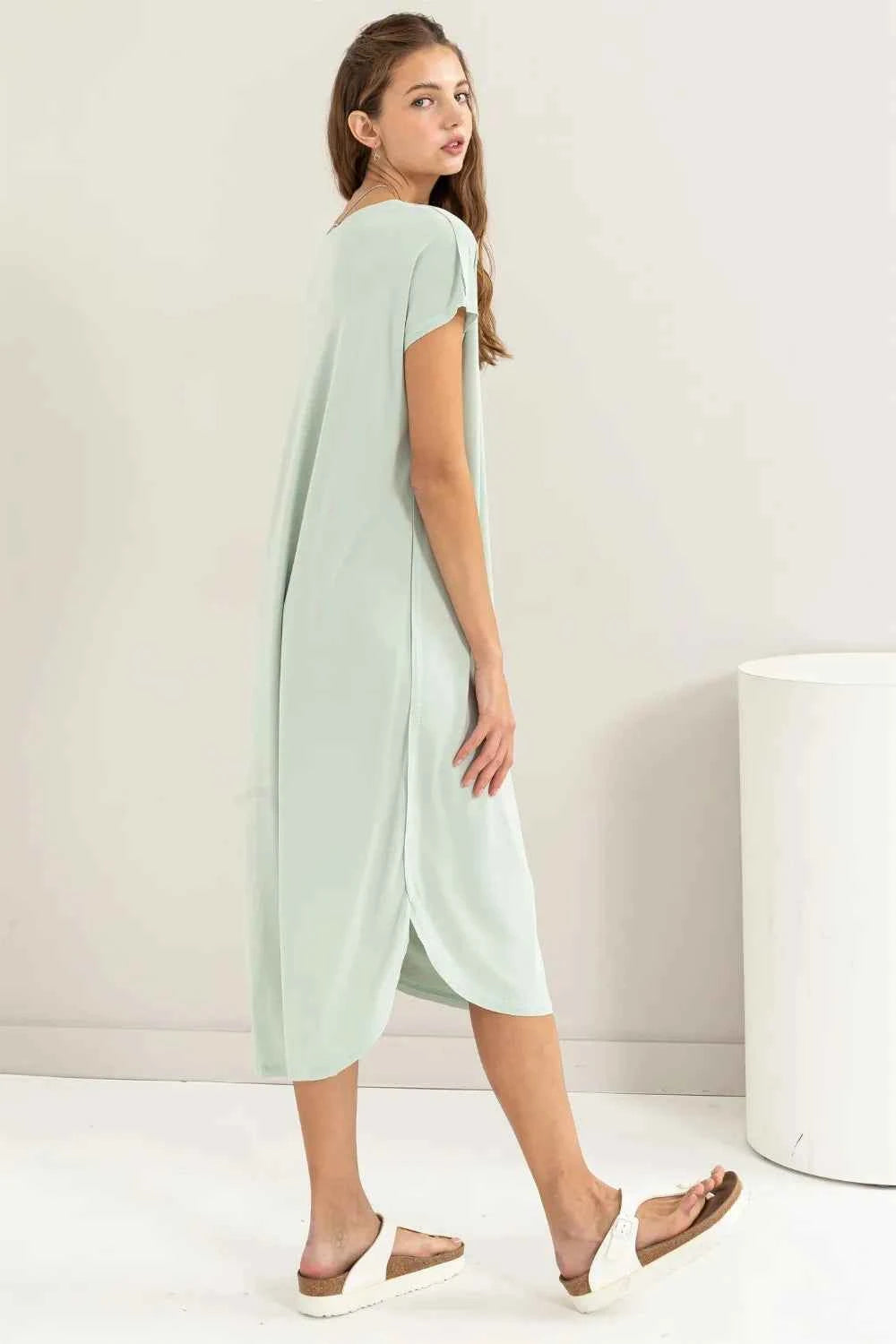 HYFVE Short Sleeve High-Low Slit Midi Dress f92cd3a1-08df-42d8-962a-cbde58f9445a-Max
