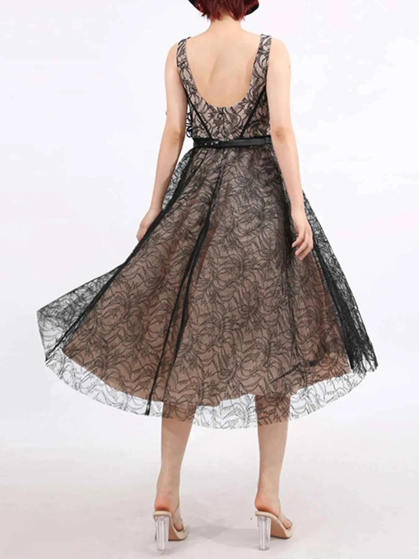 Lace Square Neck Midi Dress f958877b-3166-4cbc-be18-bd50505d4c68-Max-Origin
