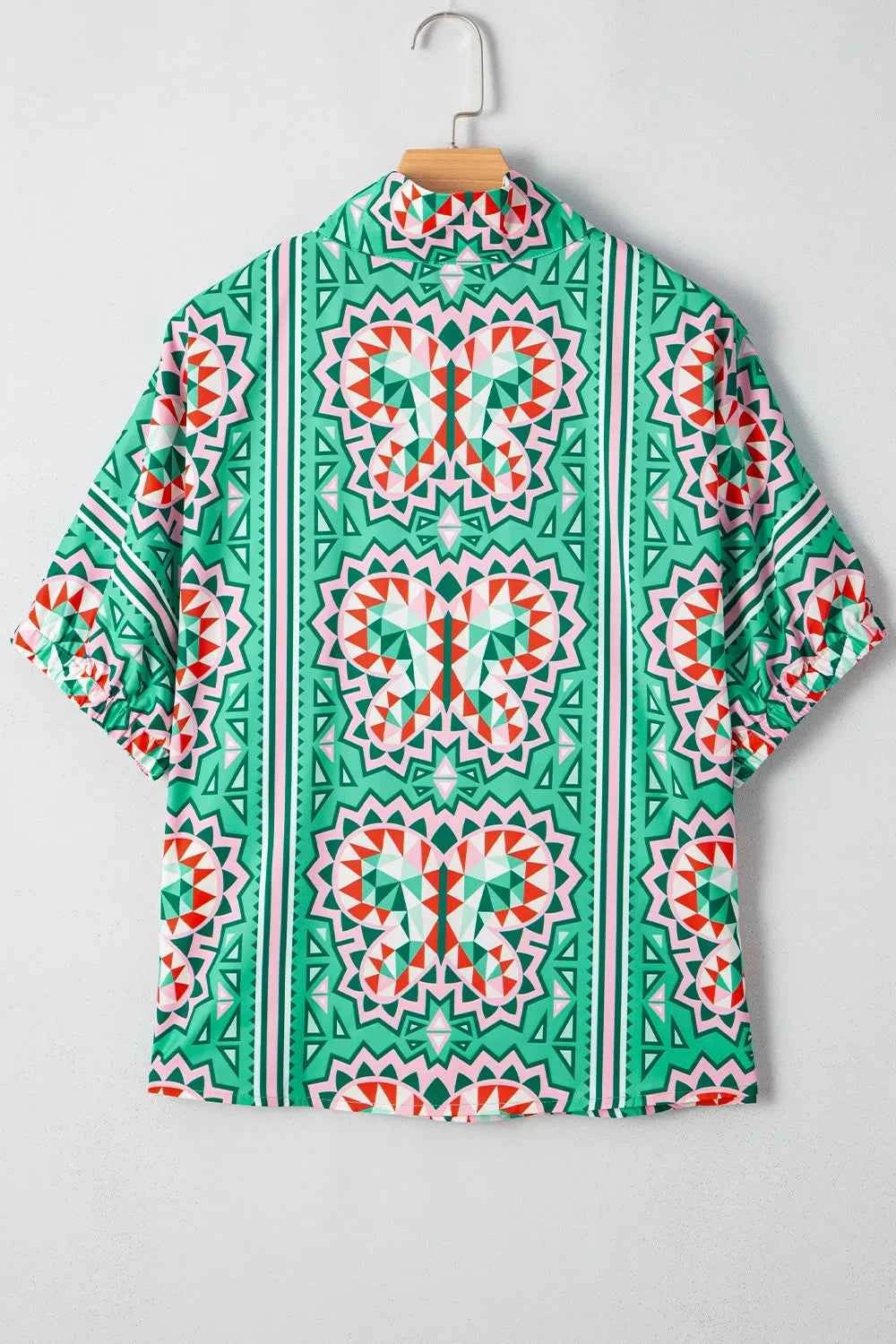 Boho Abstract Print Contrast Striped Collared V Neck Blouse f96b3d4f-3e61-48d9-bda1-956865bbc071-Max-Origin