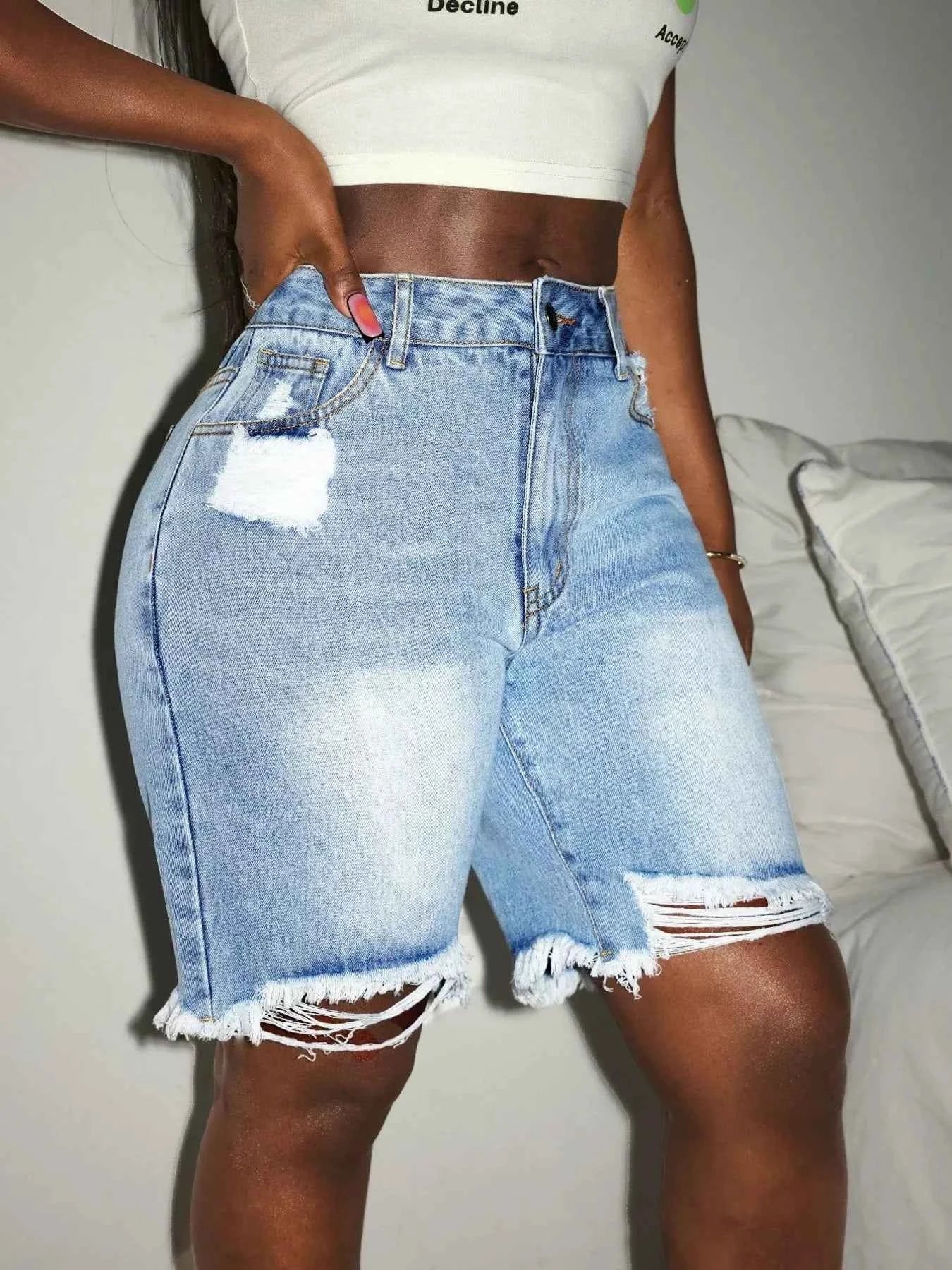 Distressed High Waist Frayed Hem Denim Shorts f98bc6a5285f4d389ea126f36bc38a5c-Max-Origin