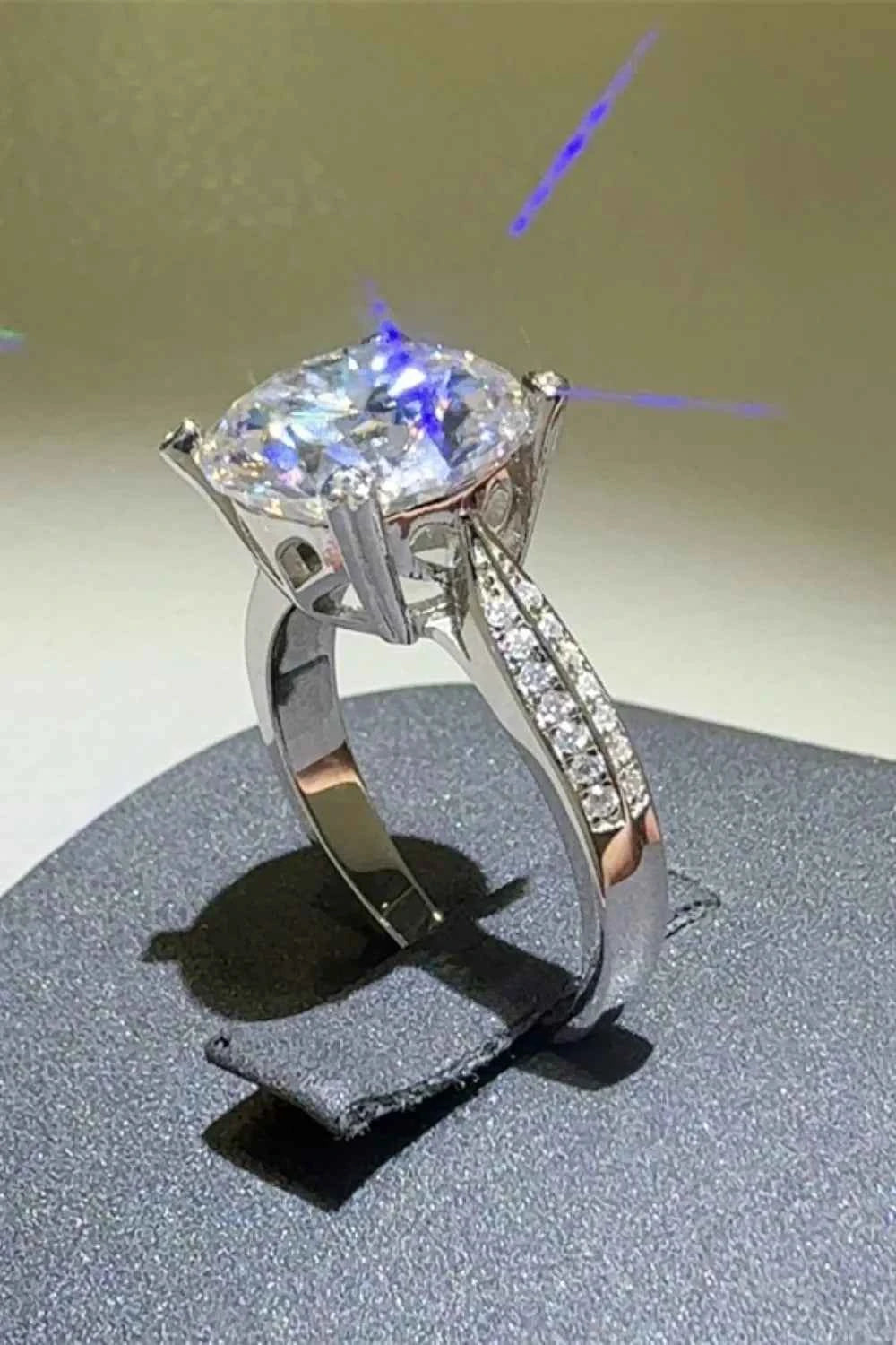 5 Carat Moissanite 925 Sterling Silver Ring f9c7a149-fdb3-44b0-a2d7-4f54b32ace42-Max