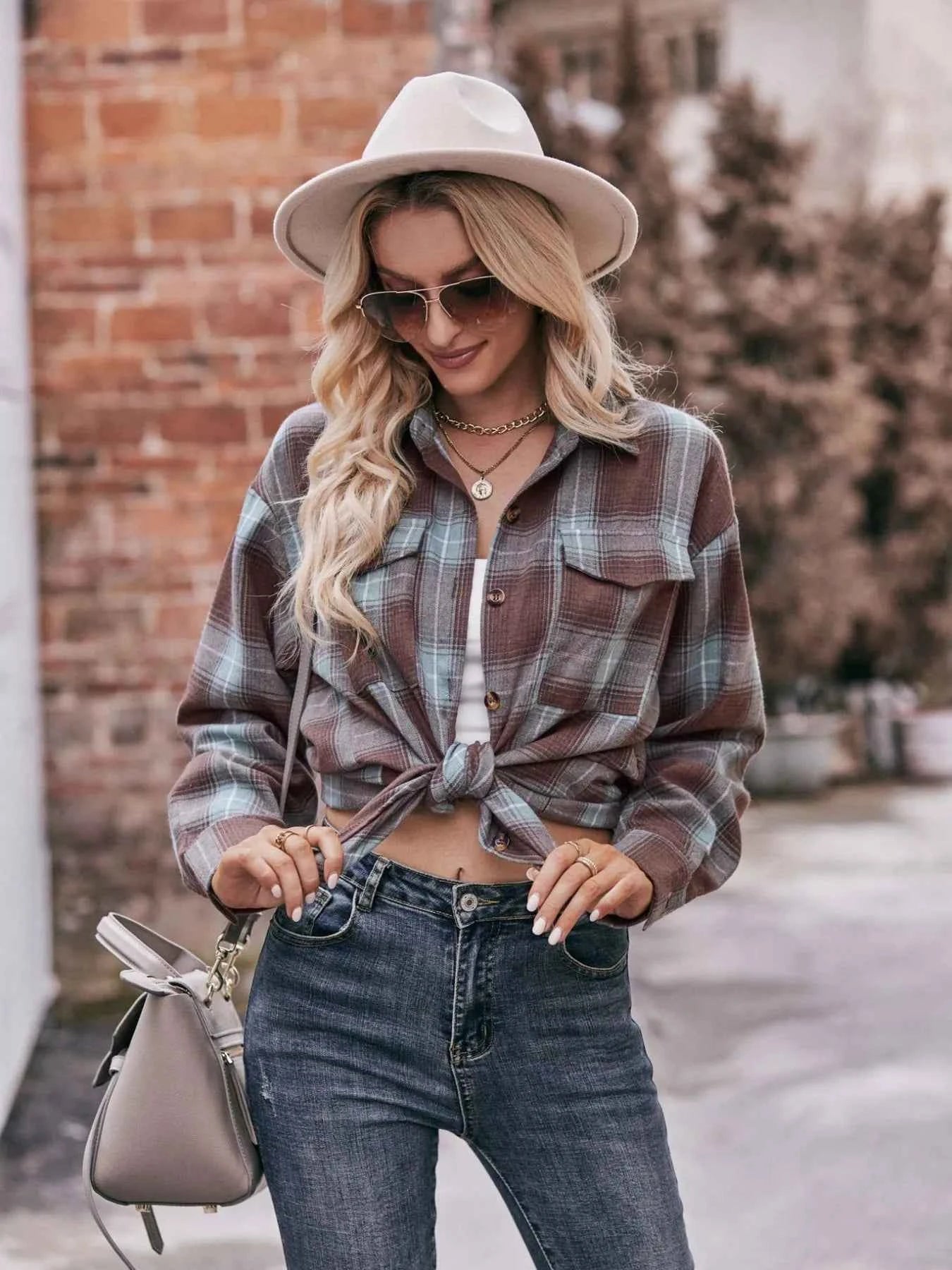 Plaid Button-Down Long Sleeve Shirt Brown Green fa0093e6-dcae-43e9-b6b0-0cc68ad8ca66-Max-Origin