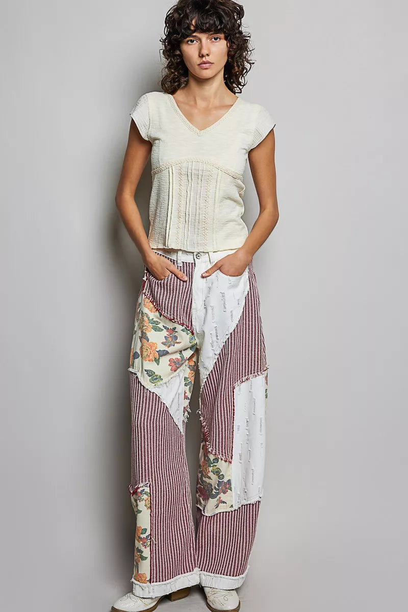 POL V-Neck Lightweight Textured Short Sleeve Knit Top with Lace Trim fa01e98f-d19e-43f9-aaf3-e51ee5f4221a-Max-Origin