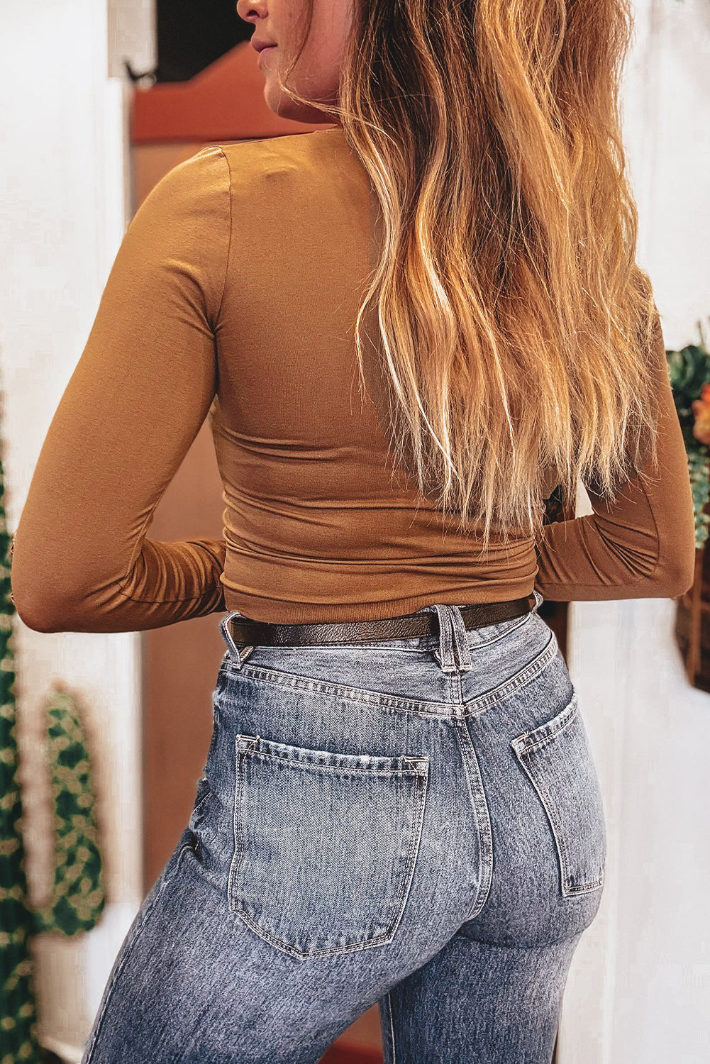 Chestnut Solid Color Long Sleeve Slim Fit Top fa27cbf8c38082ea