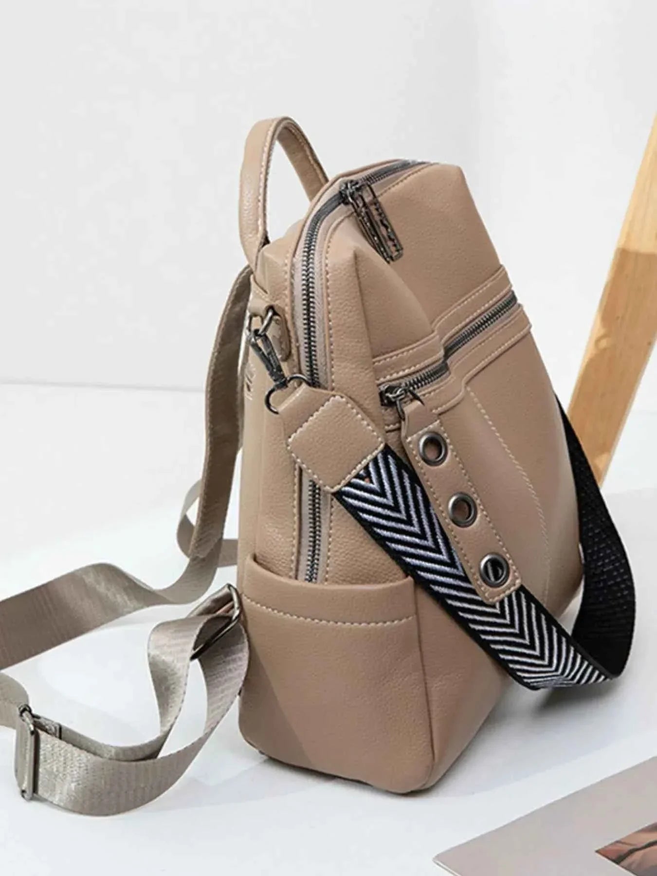 Leather Multi-Compartment Backpack Bag fa365a3e-eb40-4738-9b37-c735767934d9-Max-Origin