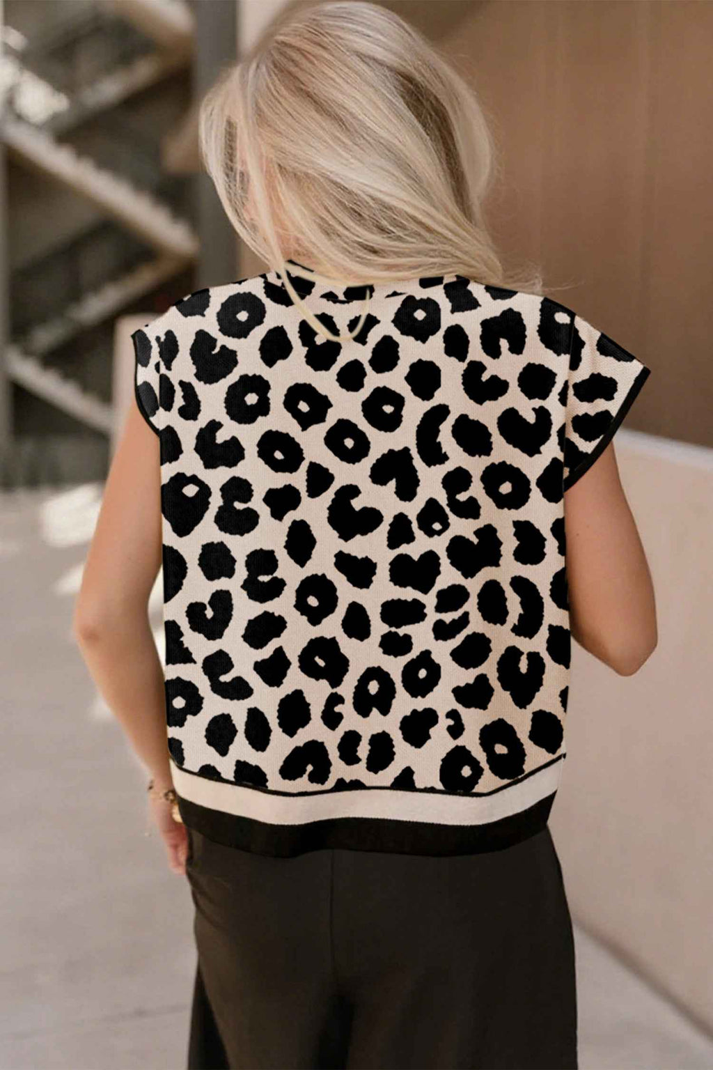 Black Leopard Print High Neck Short Sleeve Sweater fa3ec8d2a8f8afd9
