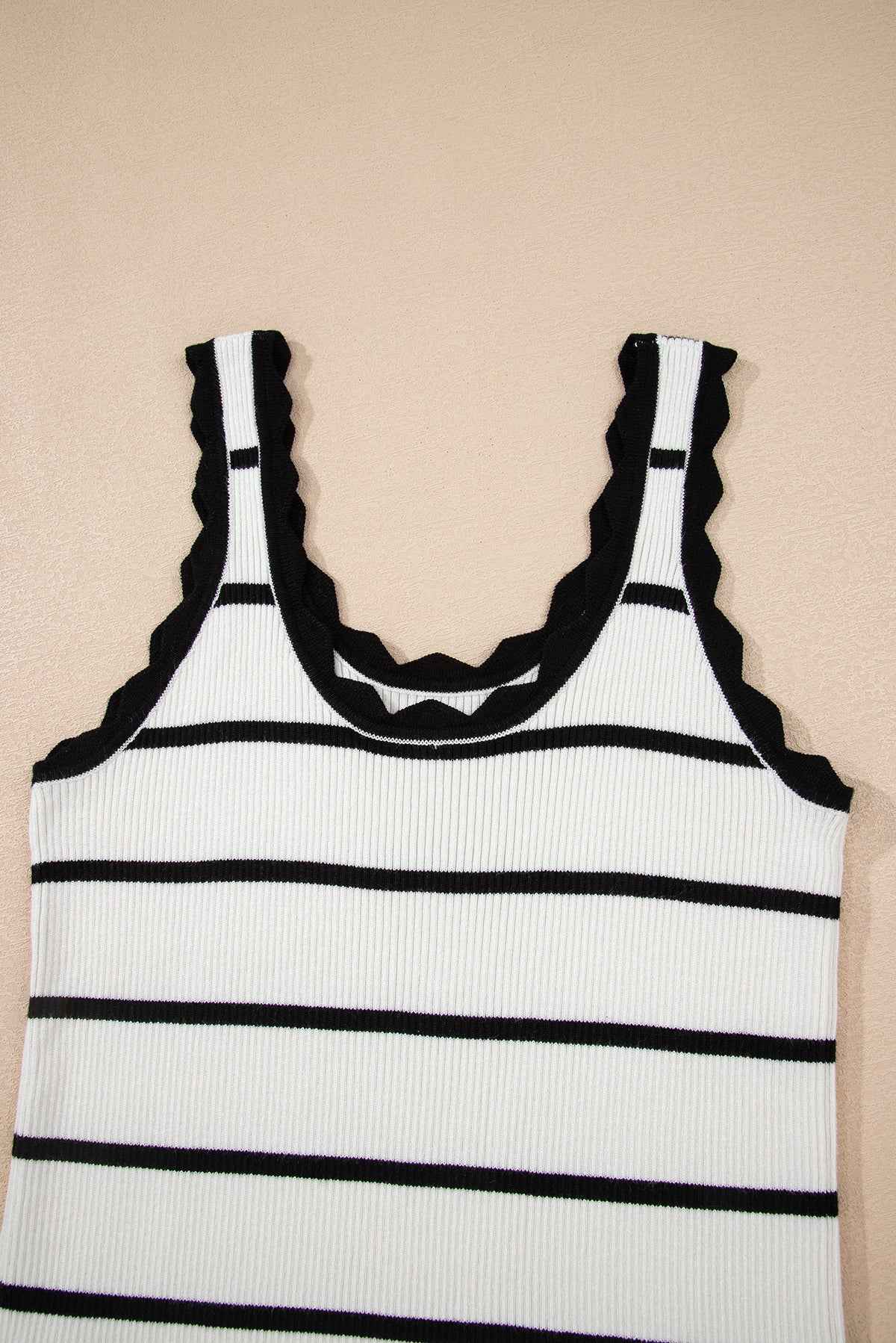 Bright Green Scalloped Edge Striped Ribbed Tank Top fa4a25f2ed8cf0d3