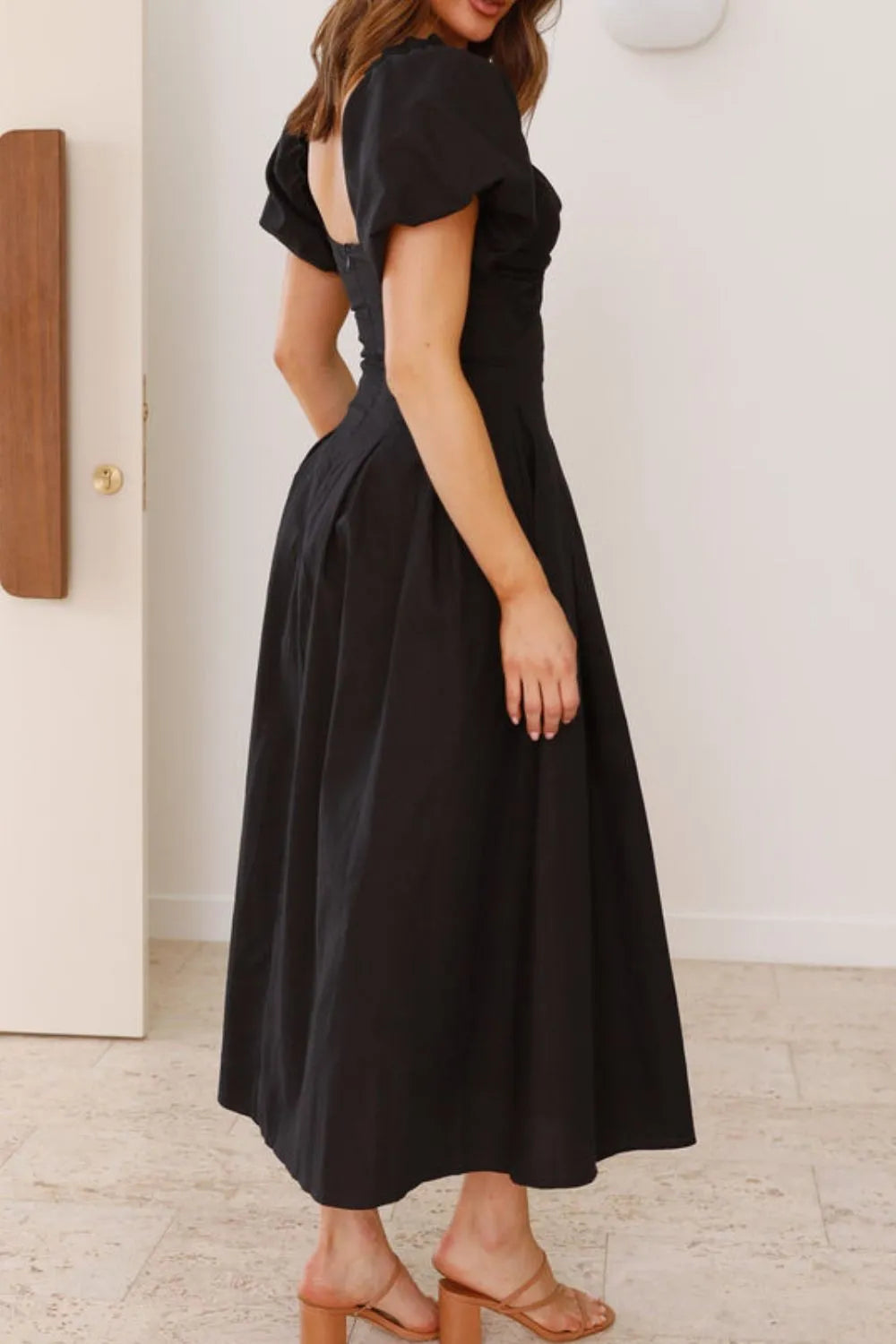 Sweetheart Neck Puff Sleeve Dress fa919684-8669-4f20-980d-90d4a5d4b6a6-Max-Origin