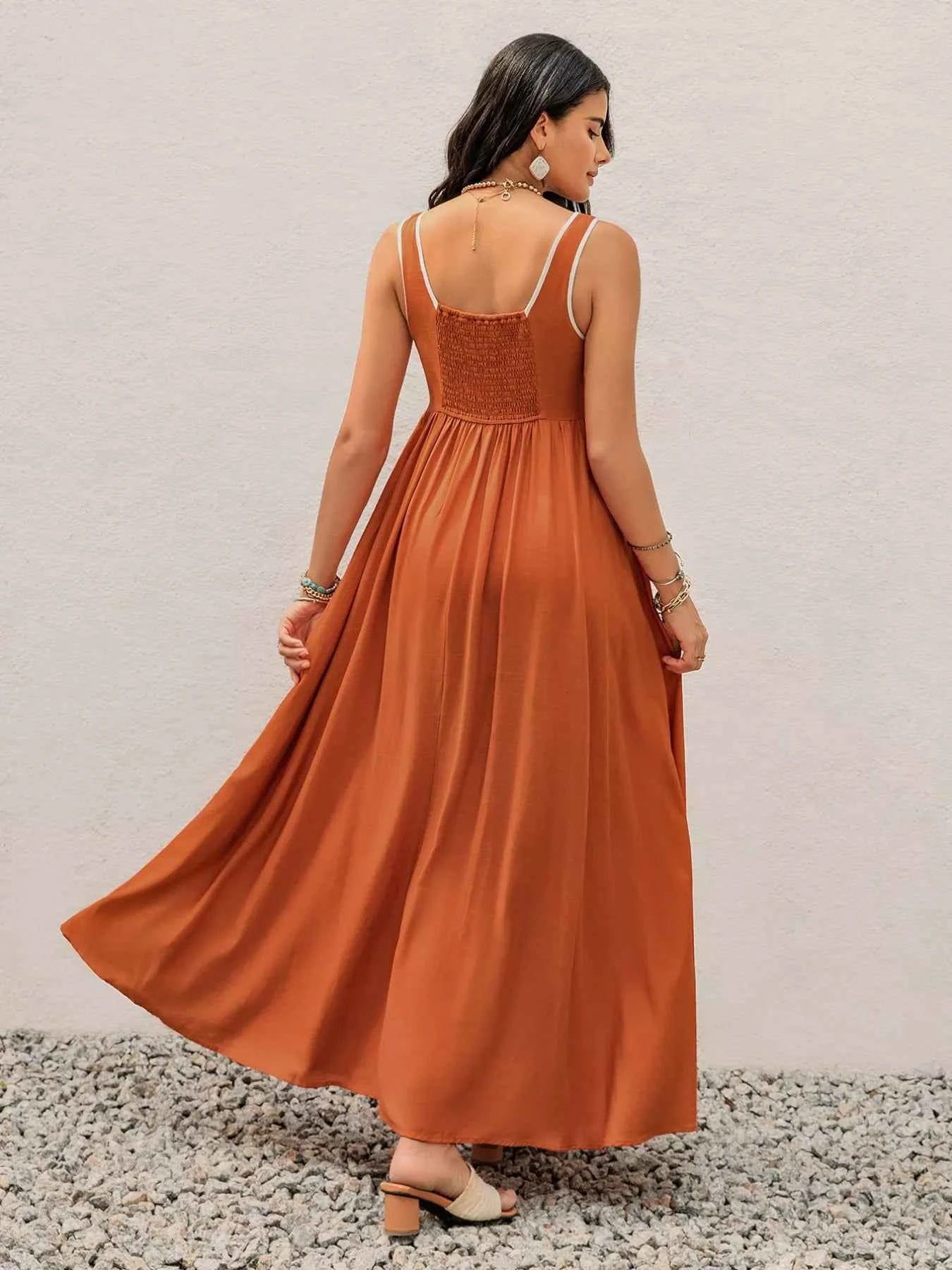 Contrast Trim Lace-Up Maxi Tank Dress fac79244-9589-4891-a945-9c27a15038ce-Max-Origin
