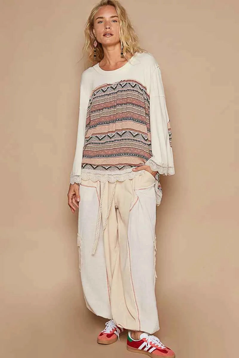 POL Bohemian Geometric Print Long Sleeve Top with Lace Trim fb9245ed-734d-4376-a176-e90aca83cf0d-Max-Origin
