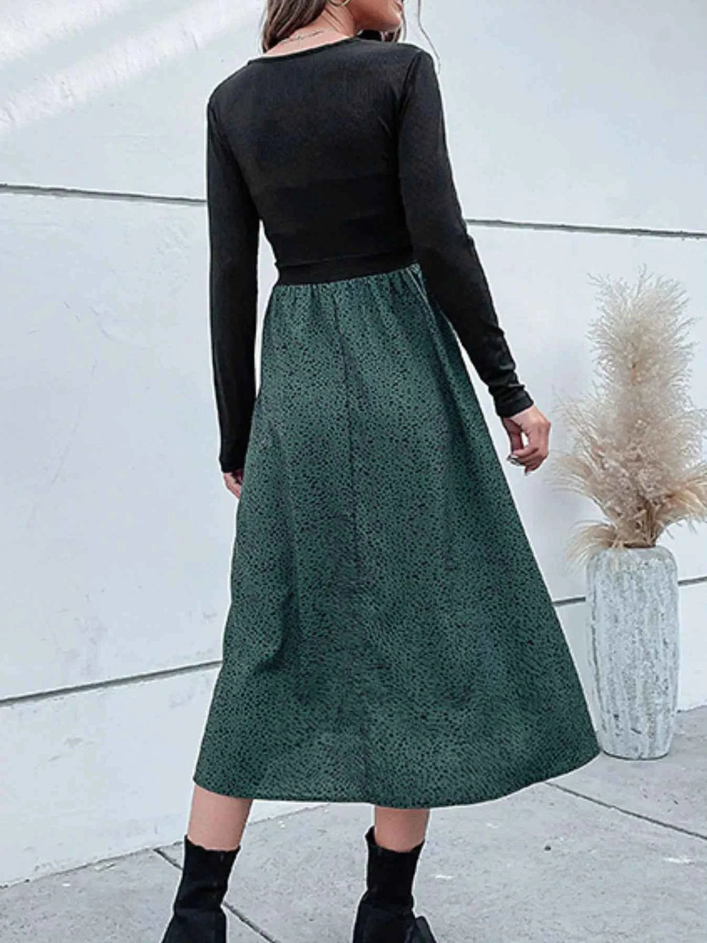 Animal Print Long Sleeve Midi Dress fba293ce-3780-41a9-948f-21fd50c87c46-Max-Origin