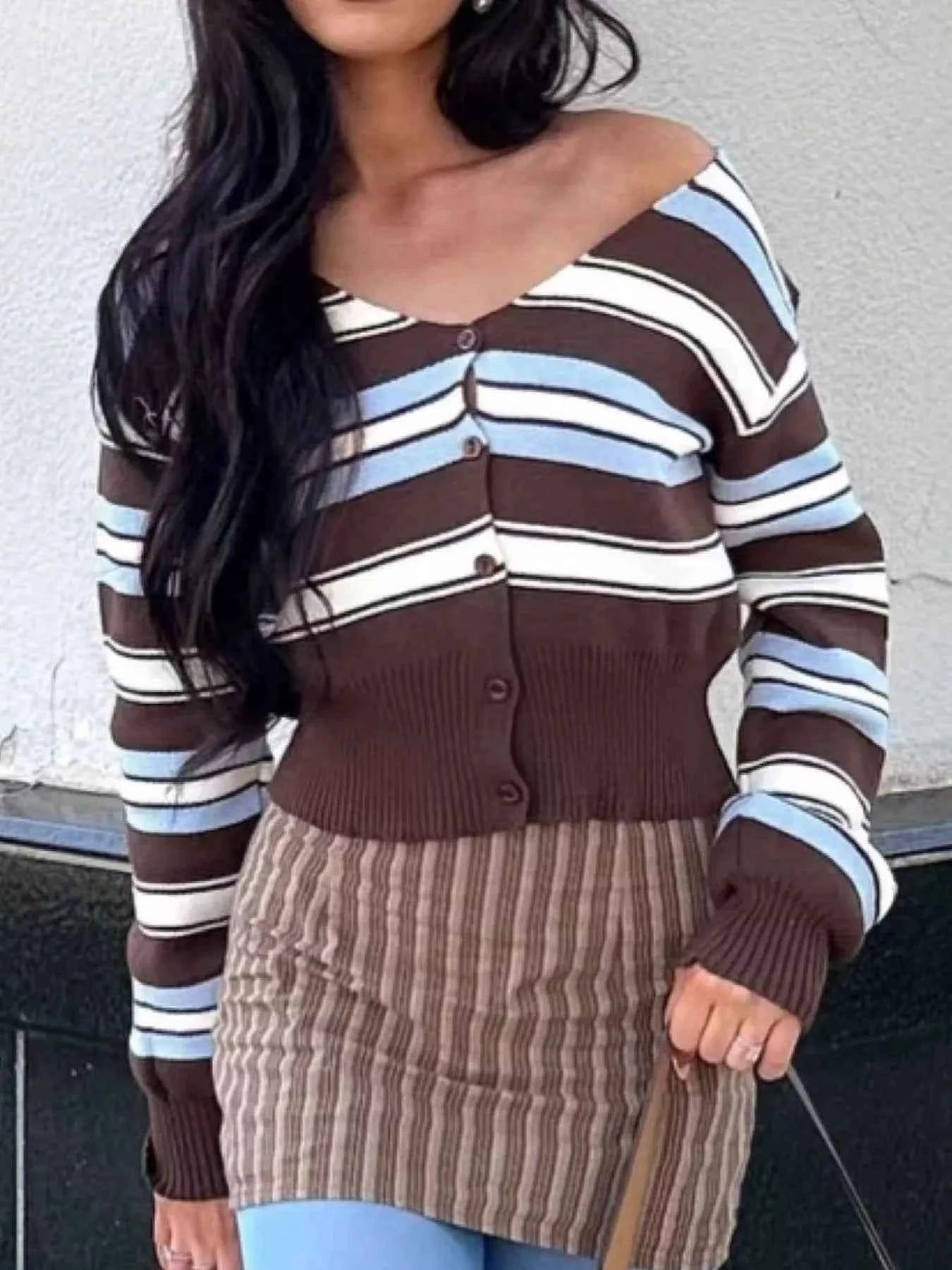 Striped Knit Cropped Cardigan fbdb773b-fe6e-421f-b7b8-1cba7c37dd7b-Max-Origin