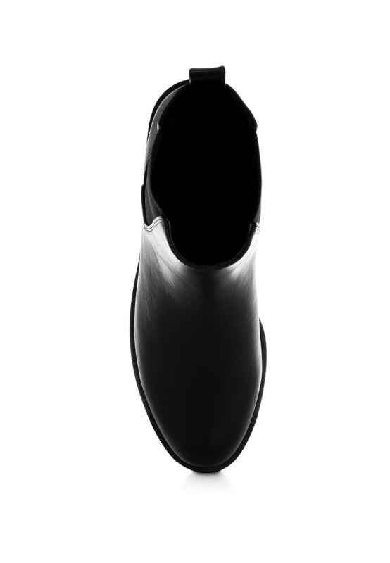 Sigrun Faux Leather Chelsea Boots fc1eec33-2856-464b-8244-fa4cd6dabb7b