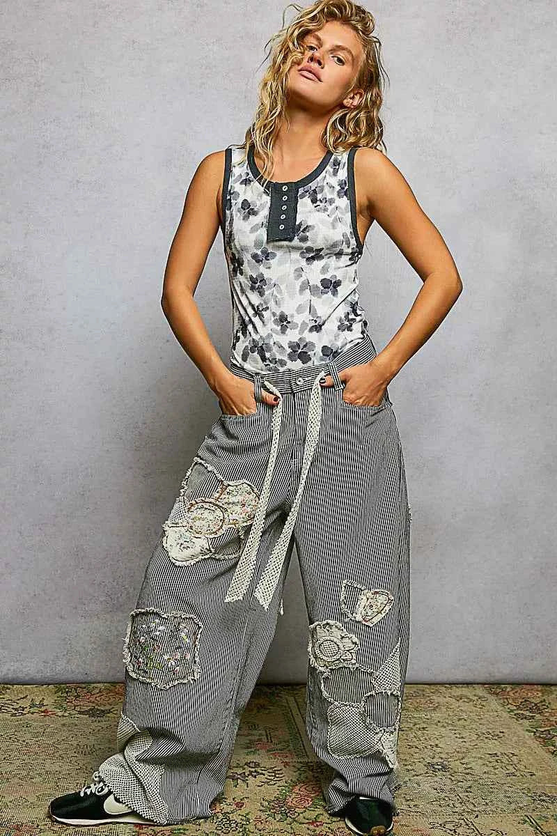 POL Floral Round Neck Cropped Ribbed Tank fc681965-8cdd-4368-aa23-f8ed64afbb36-Max-Origin