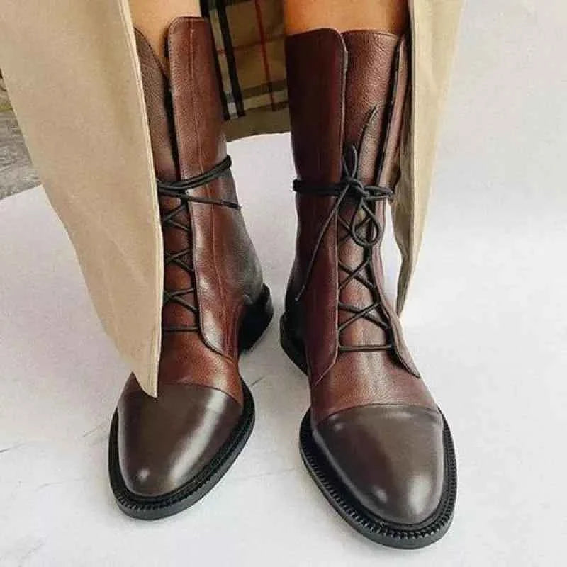 Round Toe Block Heels Boots Brown fc759628-f67a-4464-bc2b-7327aedbe348-Max-Origin