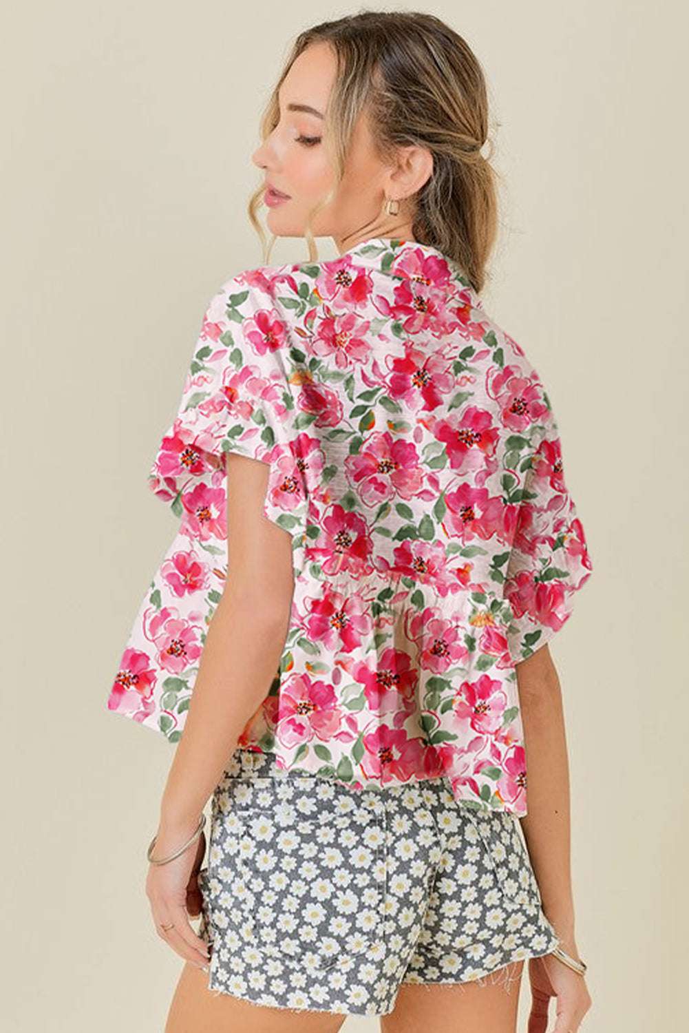 Yellow Allover Floral Print Boxy Fit V Neck Blouse fc7fdb9721caa134-_10