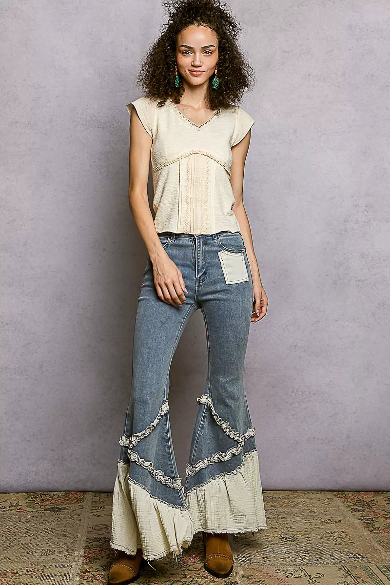 POL V-Neck Lightweight Textured Short Sleeve Knit Top with Lace Trim fcff733e-de20-46c3-91eb-abb3982364d6-Max-Origin