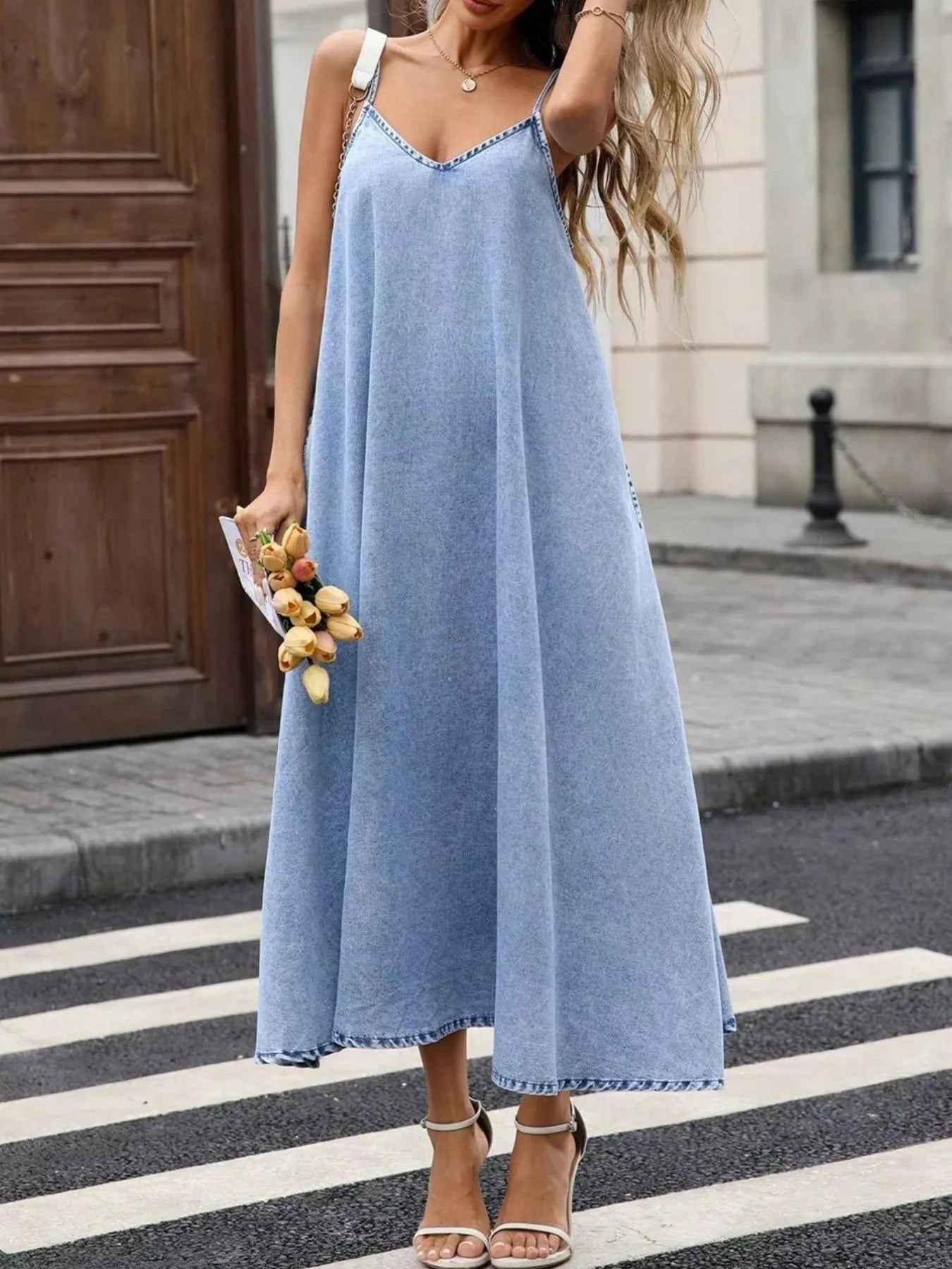 V-Neck Denim Cami Dress Light fd0ece67-3e13-41d6-9ea5-3361320cc0c6-Max-Origin