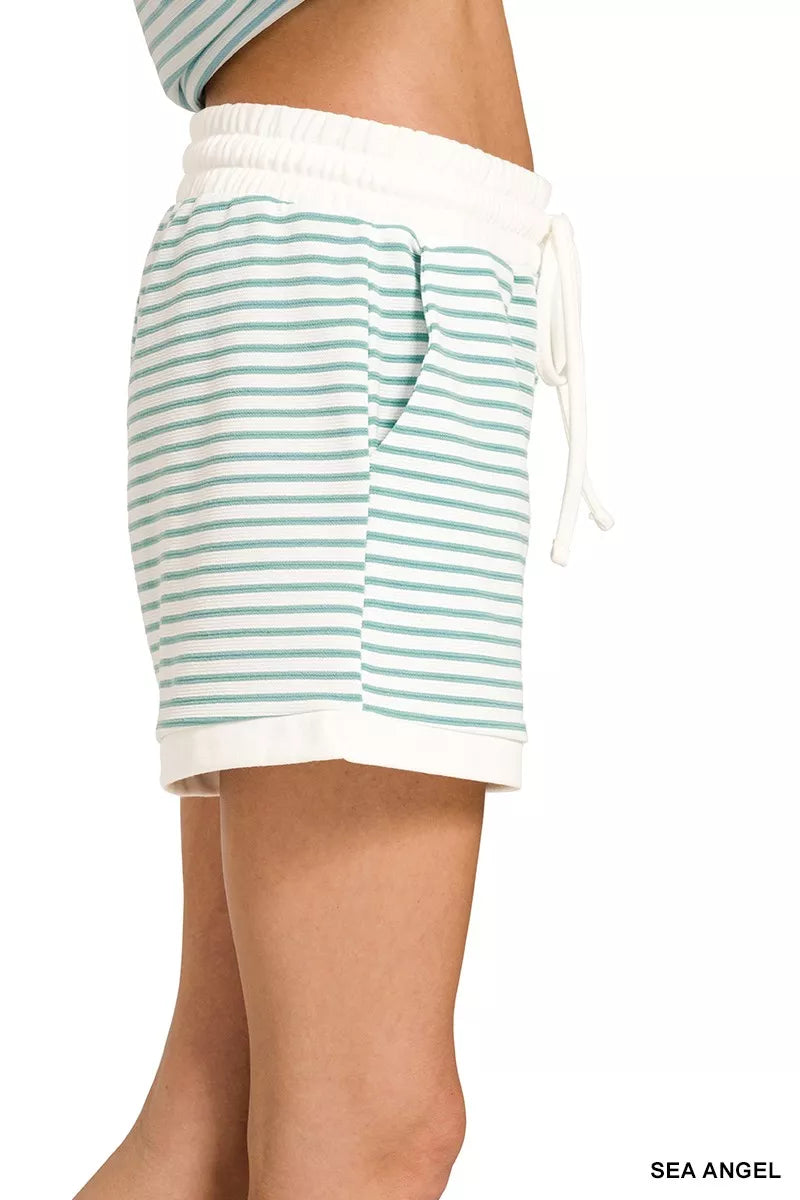 Zenana Stripe Contrast Trim Top & Shorts Set fd12d5bea94a419081c5ed0c2c4d3b11-Max-Origin