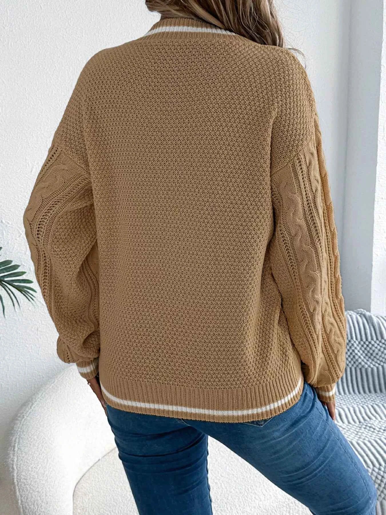 Cable Knit V-Neck Long Sleeve Sweater fd1a6495-257c-421f-bc79-1f6245a8bc28-Max-Origin