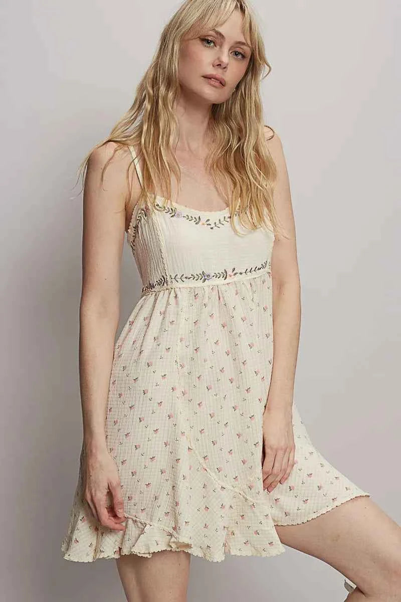 POL Ruffled Hem Floral Print Cami Mini Dress Cream fd4ddd08-8171-4106-be48-08daae617367-Max-Origin