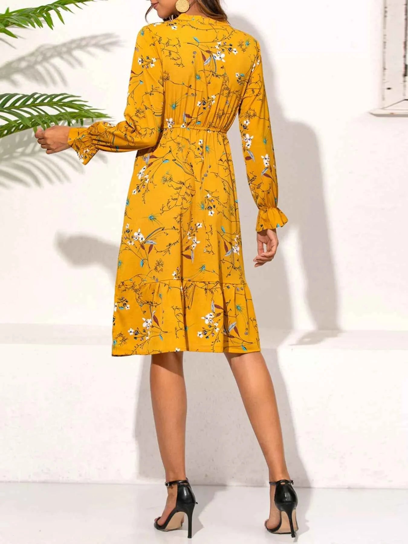 Ruffled Hem Floral Print Long Sleeve Dress fd7cd2e8-cd41-4bc2-8784-1bca29ac02f8-Max-Origin