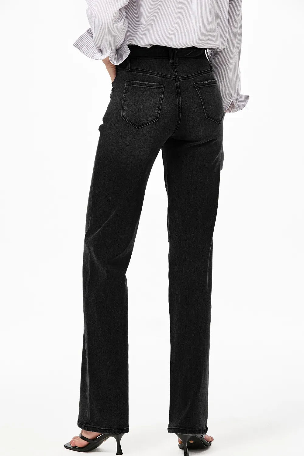 High-Waisted Wide-Leg Vintage Wash Jeans fdb997a9-004f-43e2-9134-9fb990f5bed7-Max-Origin