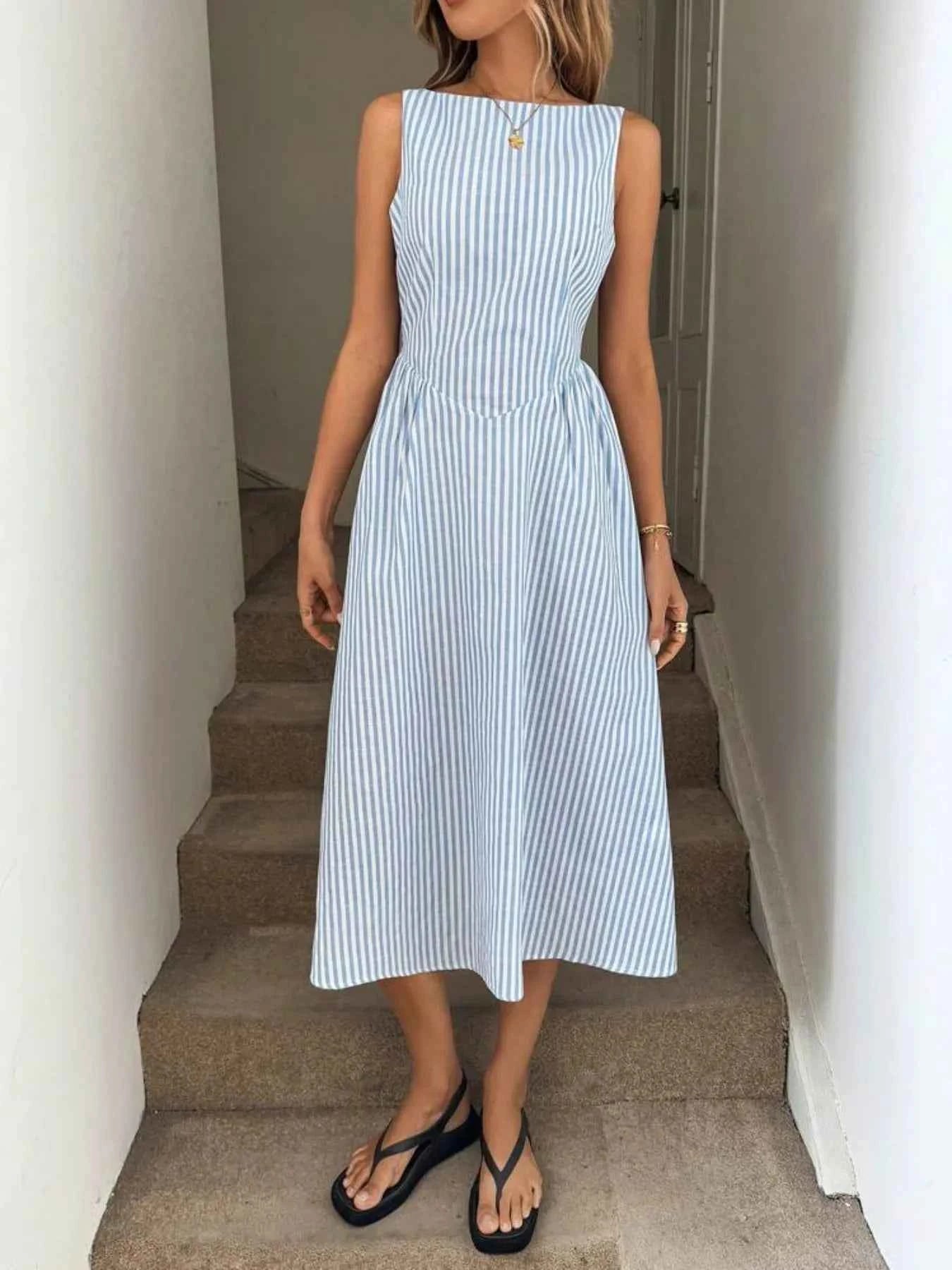 Sleeveless Striped Midi Dress Light Blue fdf98a97-c1dc-44ac-99af-66c06fc5e748-Max-Origin