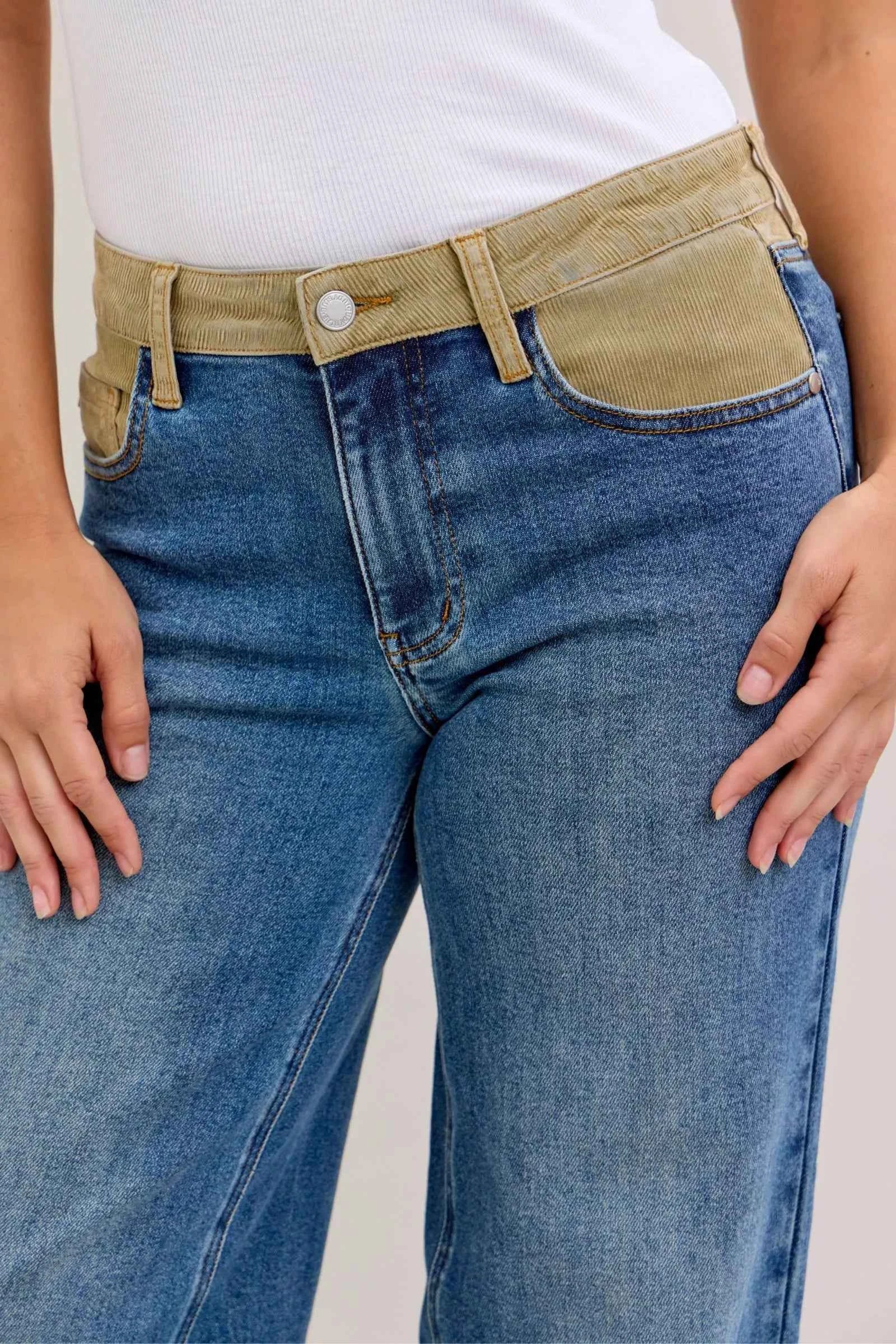 Judy Blue MR Column Straight Jeans with Corduroy Waist fe003edc-a5f1-473d-959b-deefa769cea5-Max-Origin