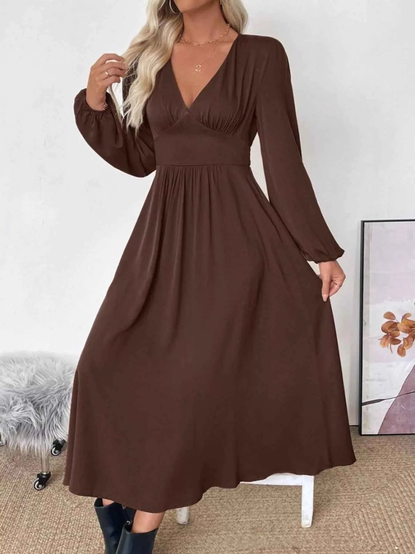 V-Neck Balloon Sleeve Midi Dress fe301b2bd878472d995b7eae3df6c58e-Max-Origin