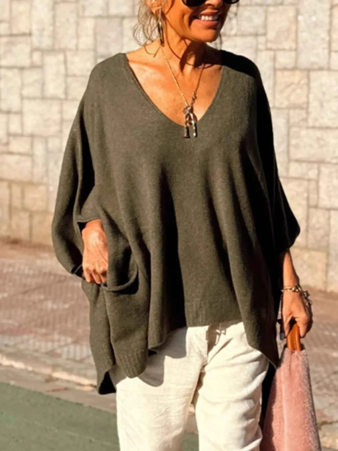 Ribbed Hem V-Neck Sweater fe342ee5-95dc-43df-ad05-8c2a39415249-Max-Origin