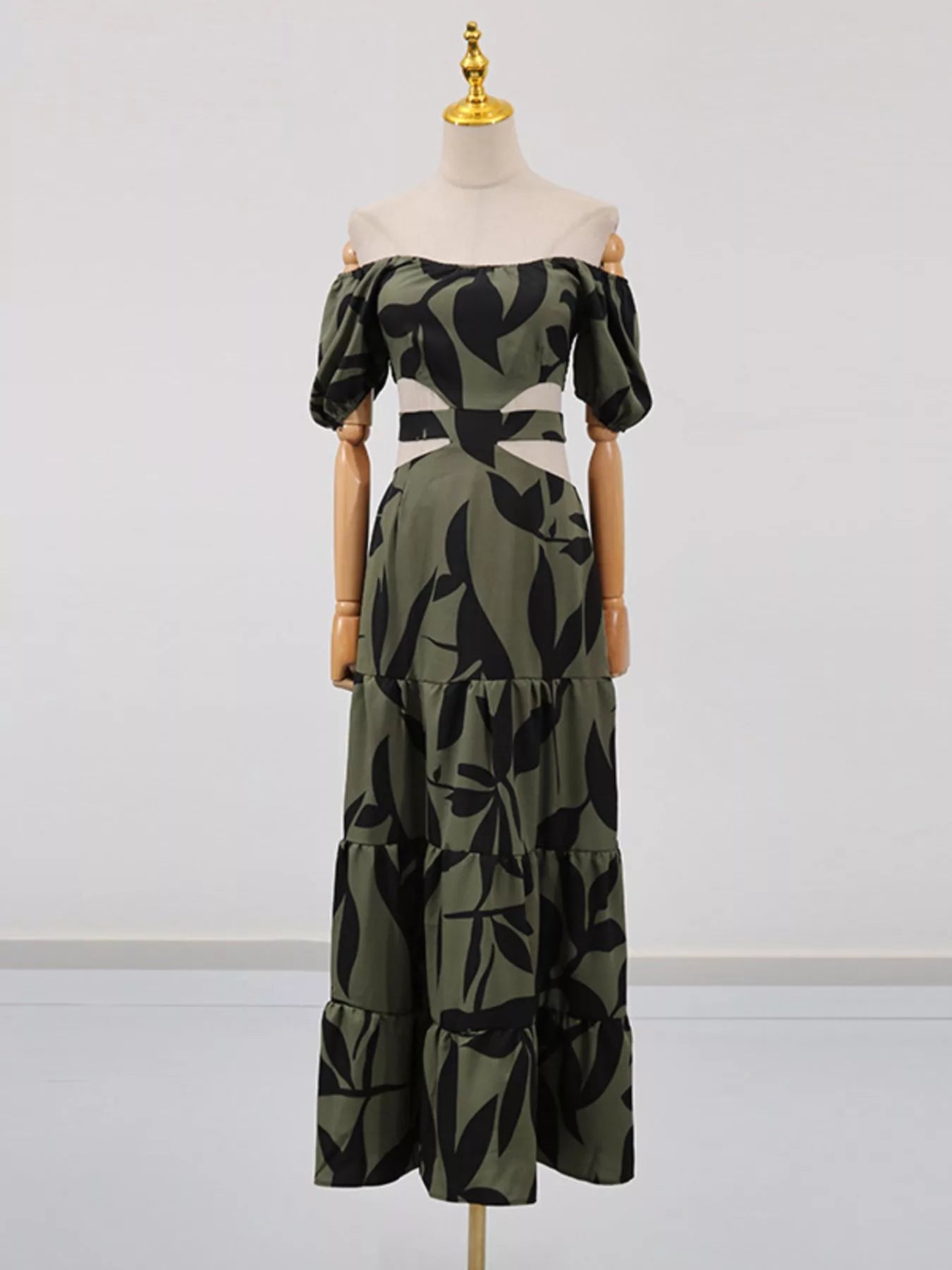 Off-Shoulder Cutout Leaf Print Maxi Dress Army Green fe6f9022-926b-4ee4-8bcb-1dc25507d14a-Max-Origin
