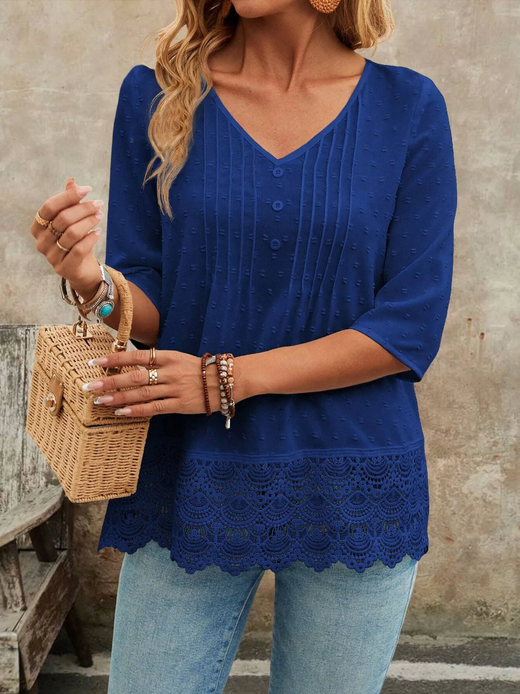 Lace Hem V-Neck Blouse fe96eb87955a4bf1b9c1d736993cf44b-Max-Origin