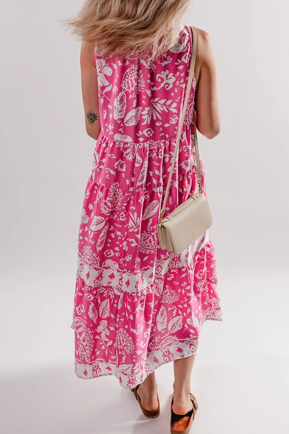Floral Sleeveless Tasseled Tie Neck Tiered Midi Dress fea6bb97-4ab9-4a1a-a875-e50df3daec52-Max