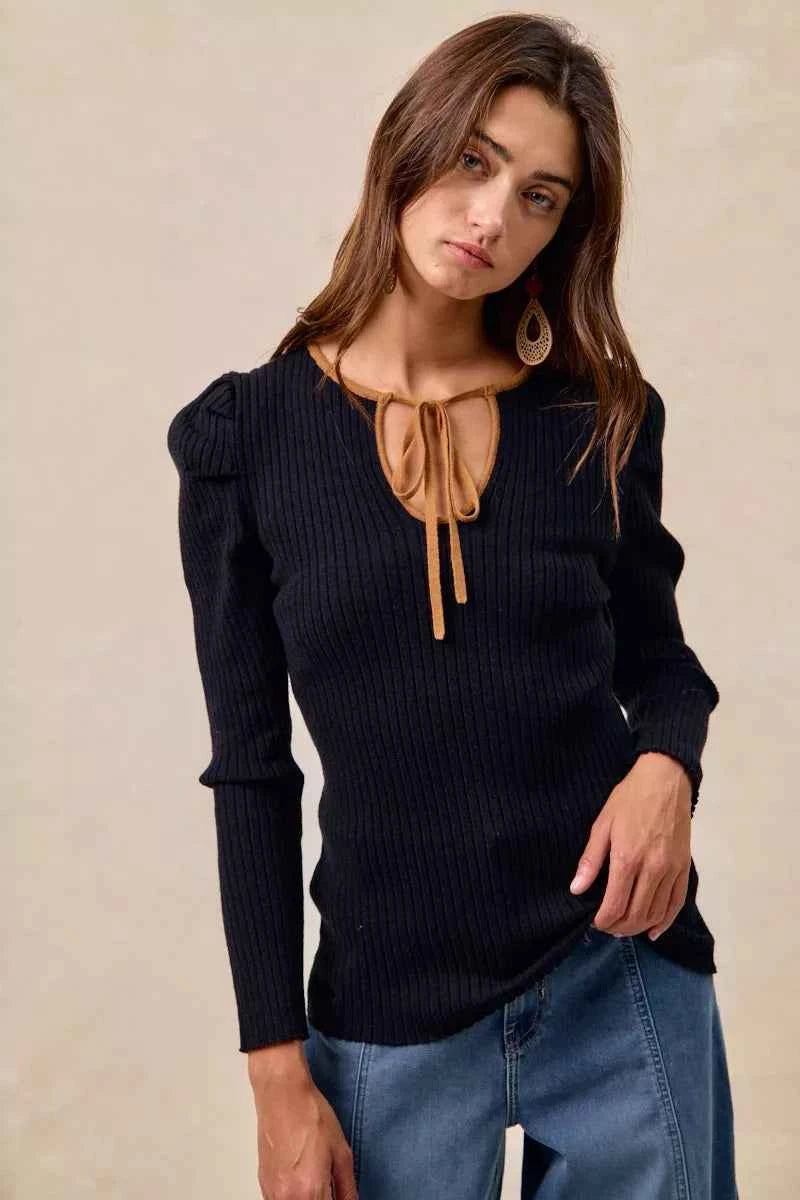 BiBi Ribbed Contrast Front Tied Top with Shrried feb5bf8d1b184ff0b872b0ec488d03a5-Max-Origin