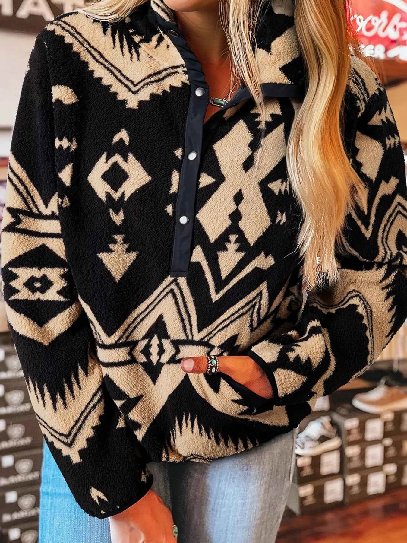Western Aztec Half Zip Plush Sweatshirt Black fed2810b07f04a3783ed0321a2511b62-Max-Origin