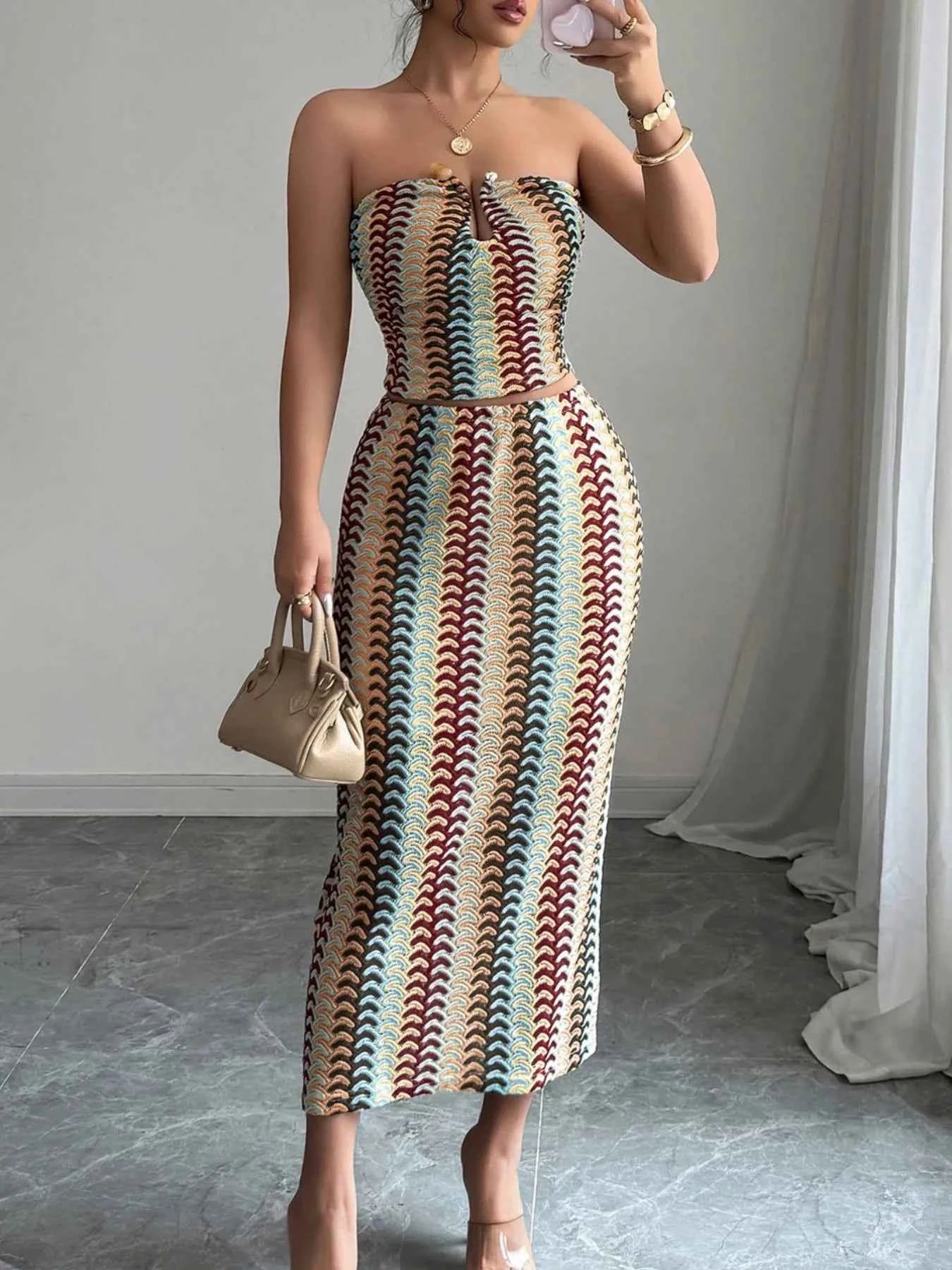 Printed Tube Top and Skirts Set fef0034a-5d51-40a9-8bc1-8f47c8a6689b-Max-Origin