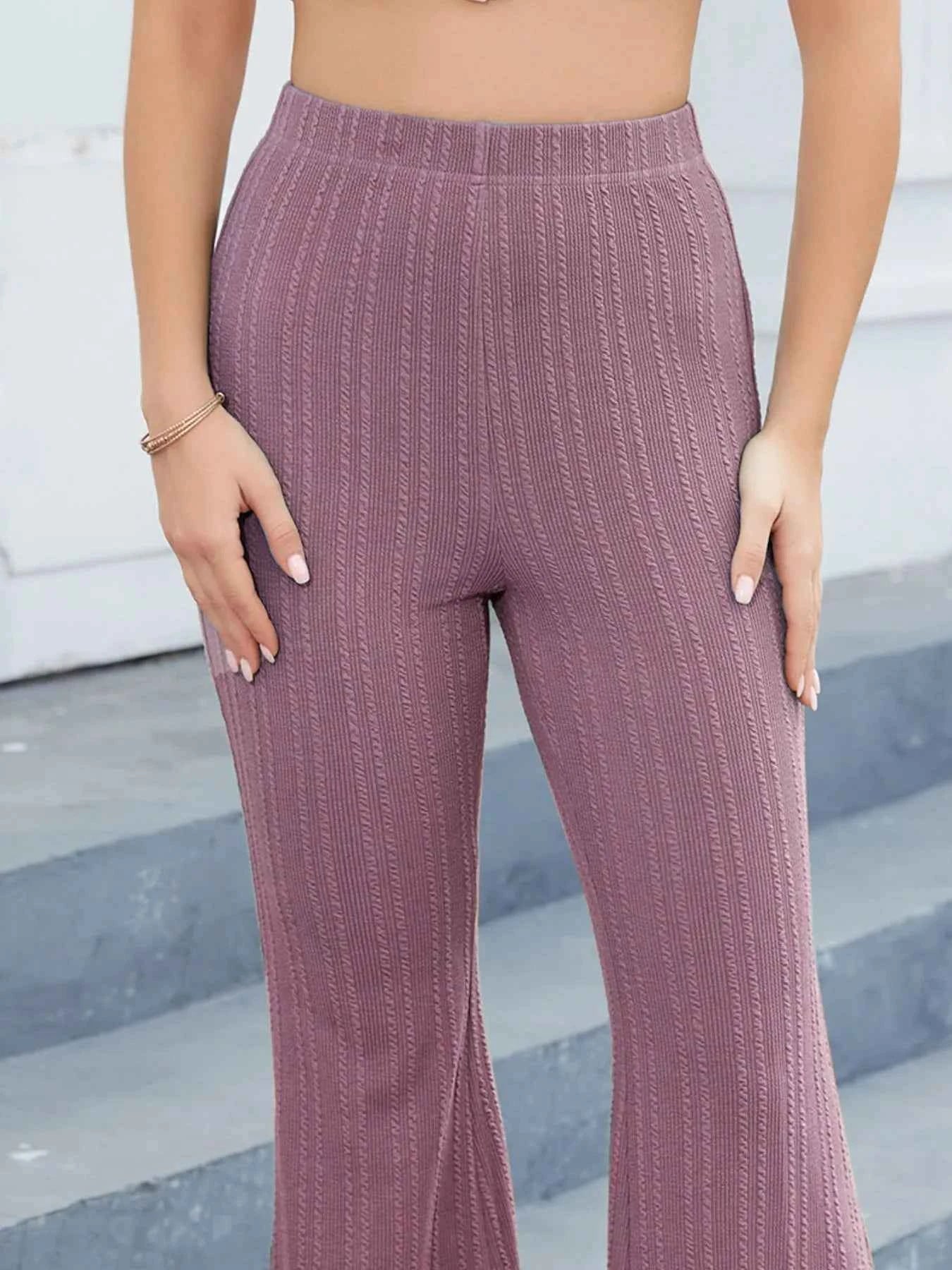 High-Waisted Flare Pants ff0fa8c9-531e-4d91-b0c5-056b95173308-Max-Origin