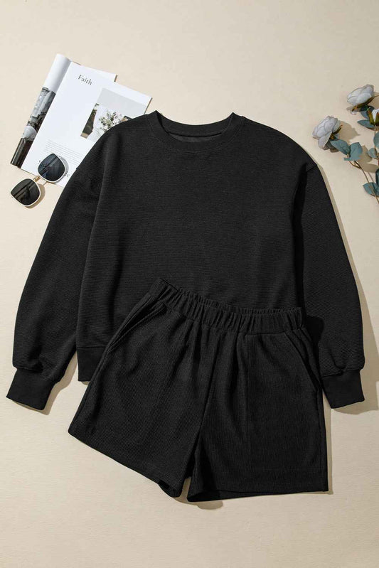Black Ribbed Texture Baggy Drop Shoulder Pullover and Shorts Set ff2df4f40d91136a