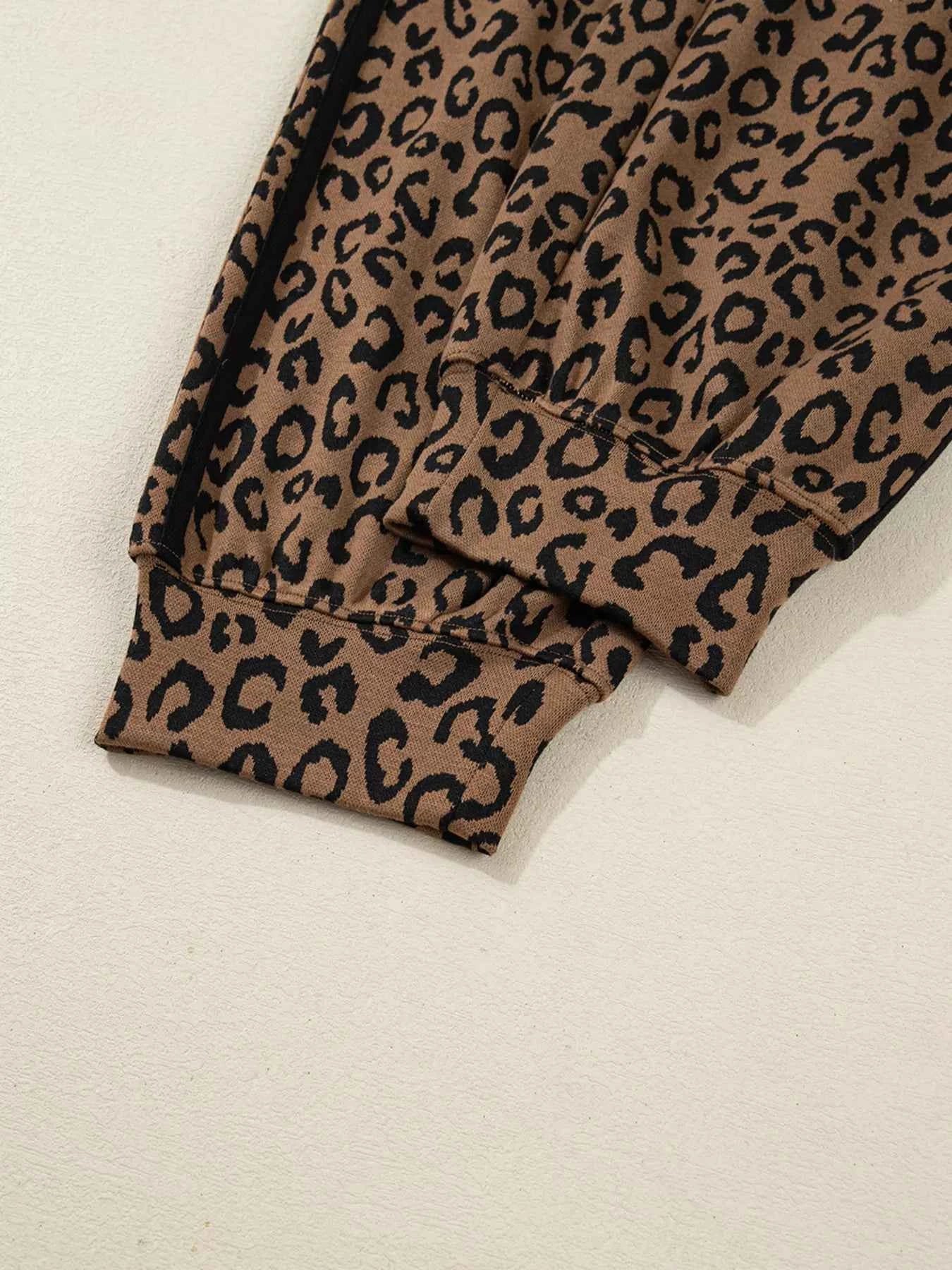 Striped Trim Leopard Long Sleeve Top Drawstring Pant Set ff4384a097044edc8aad8ebb65d00c29-Max-Origin